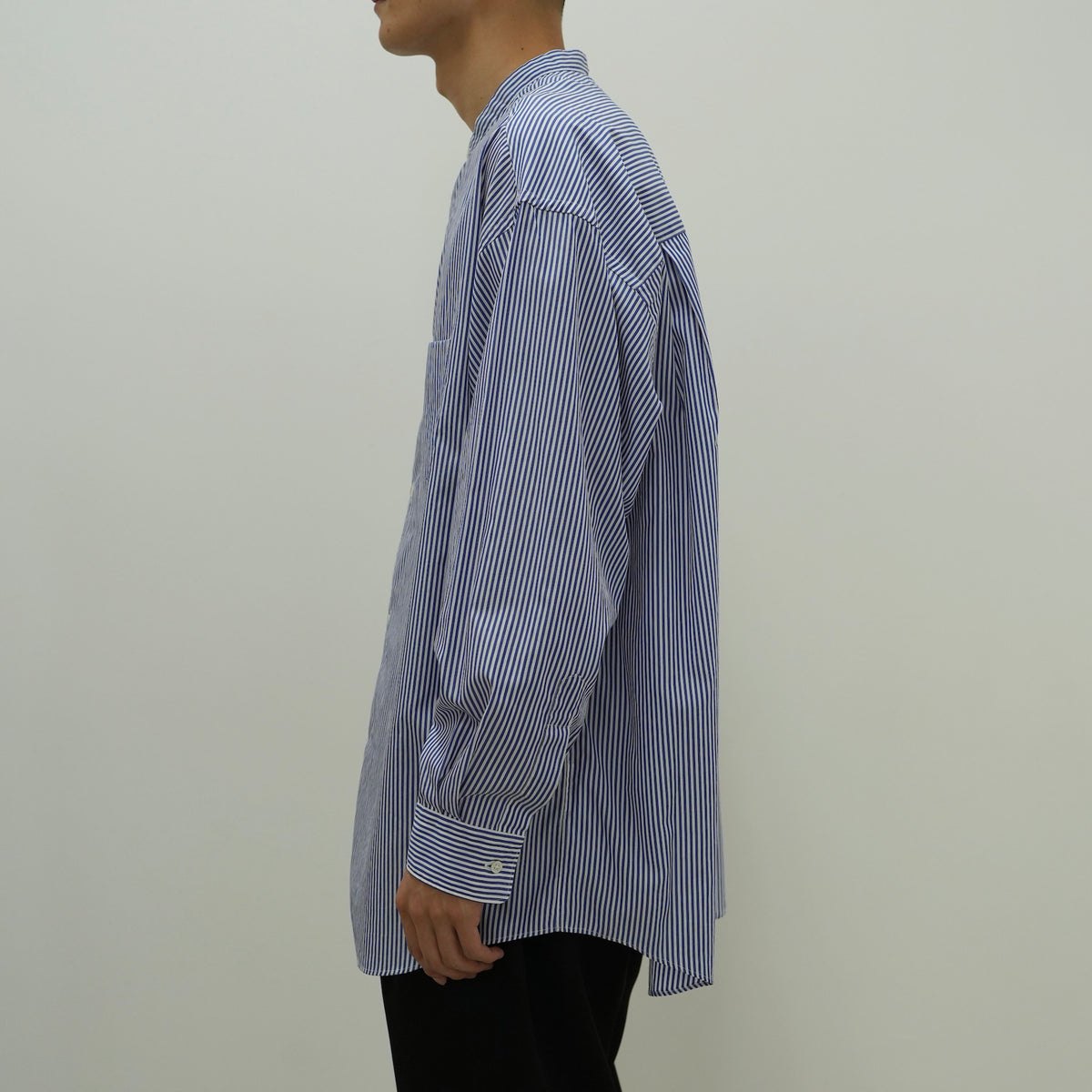 Broad Stripe L/S Oversized Band Collar Shirt | THE GROUND depot