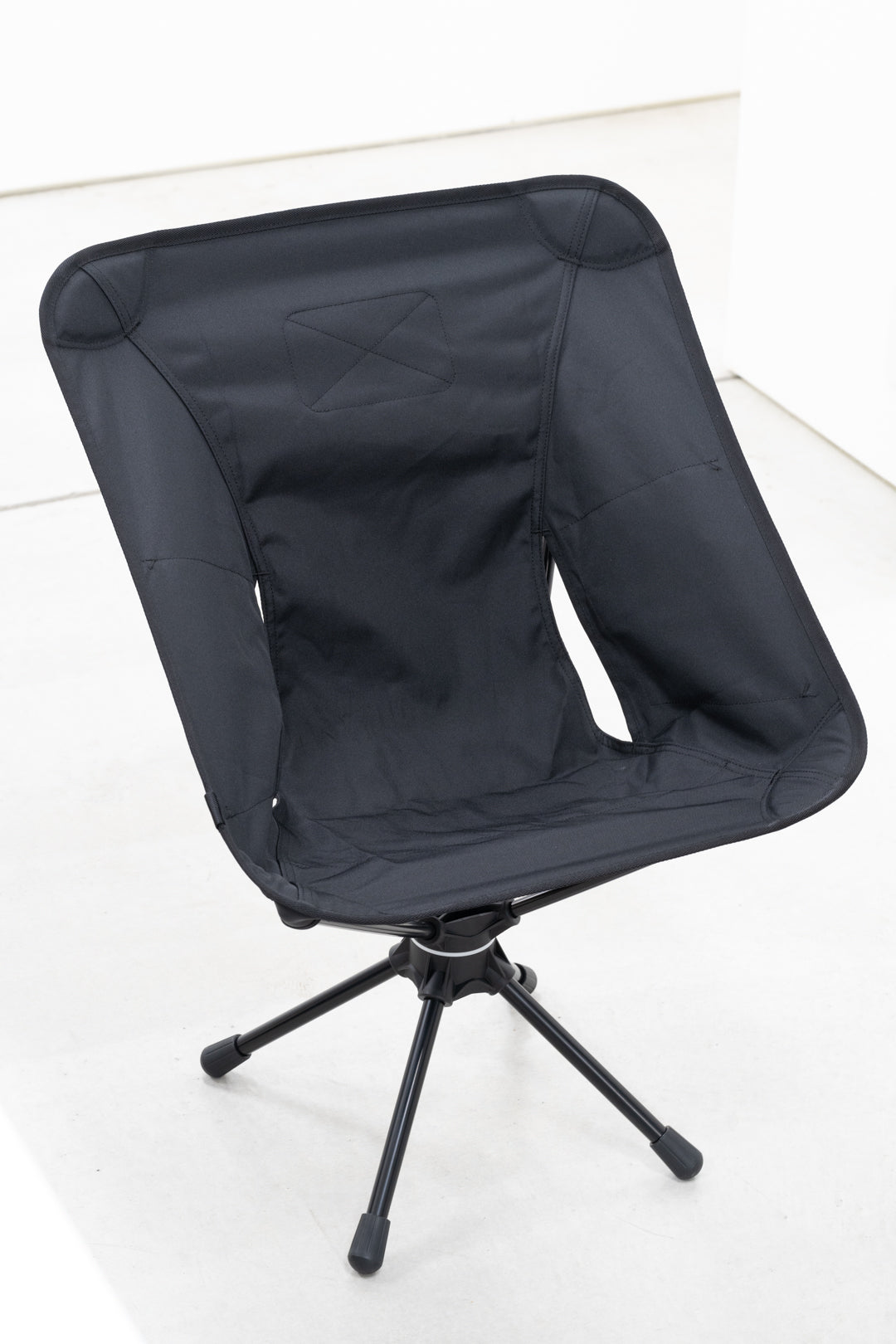 Tactical Swivel Chair｜Helinox｜THE GROUND depot.オンラインストア 