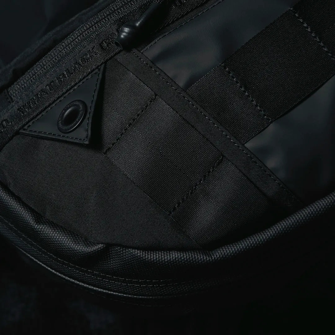 WM×BRIEFING BODY BAG