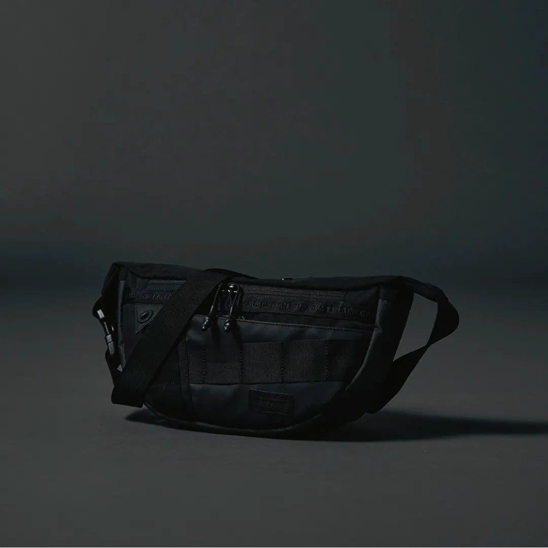 WM×BRIEFING BODY BAG