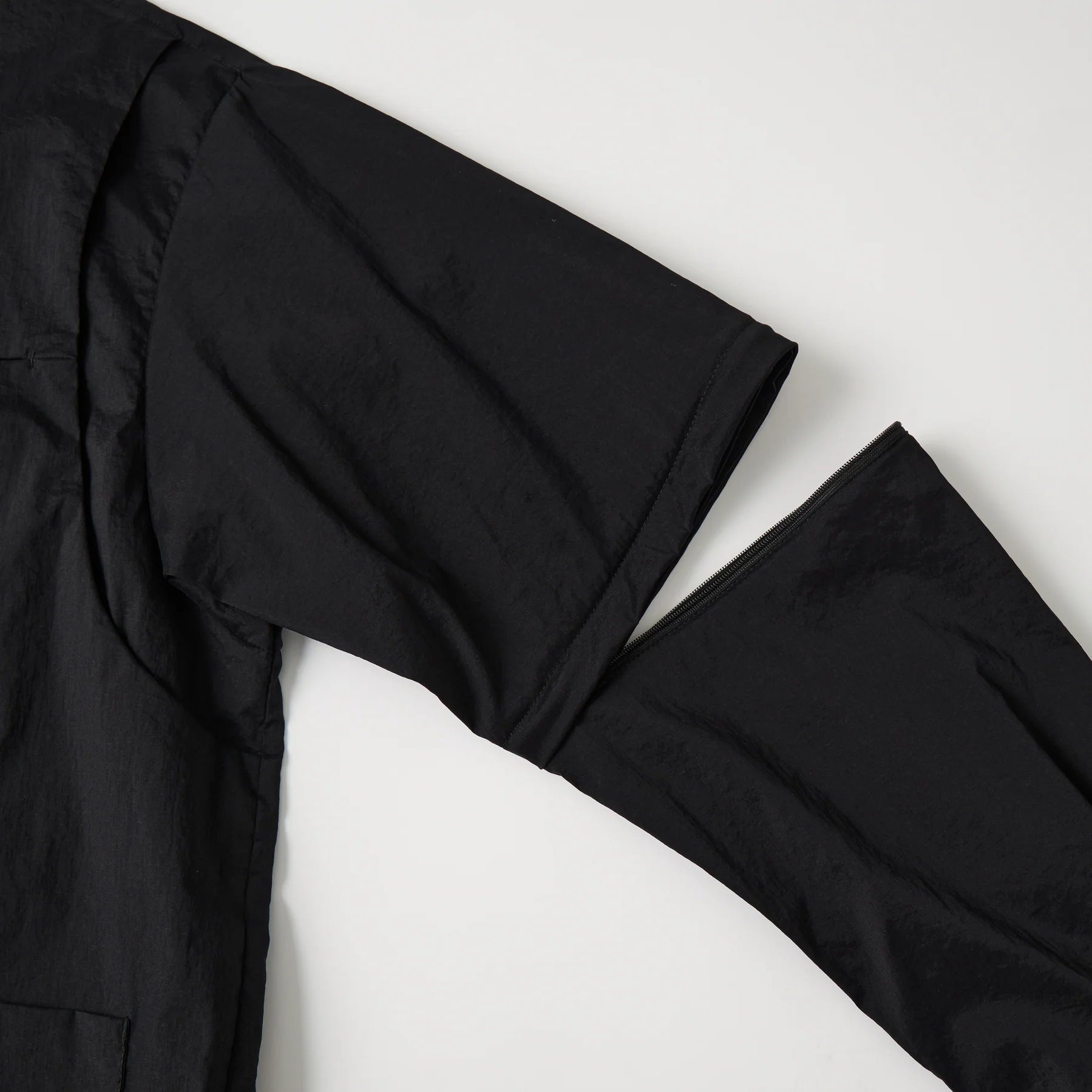 ZIP OFF LAYERED SHIRT