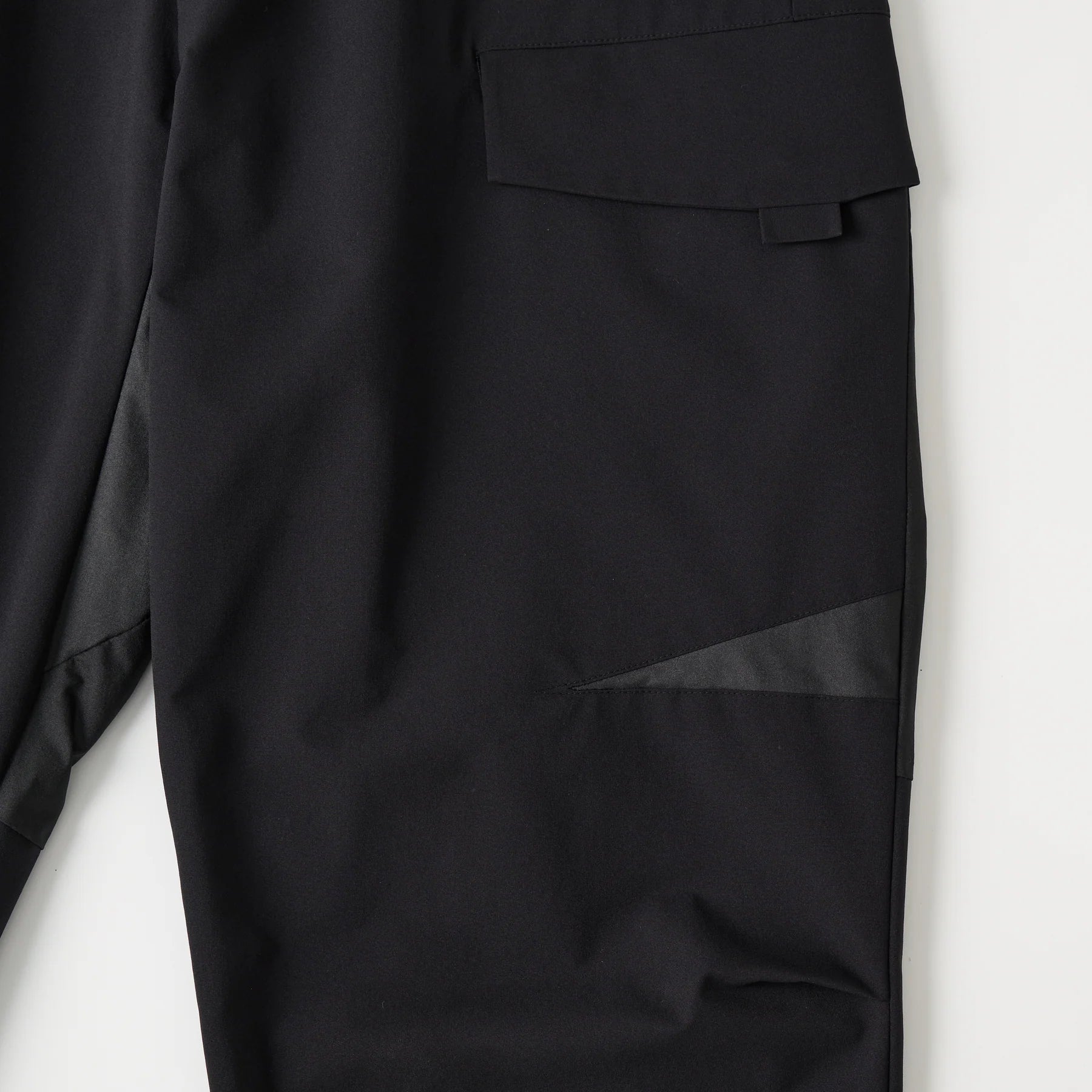 TAPERED PANTS