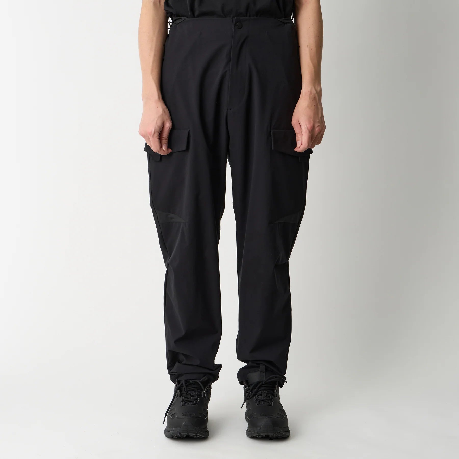 TAPERED PANTS