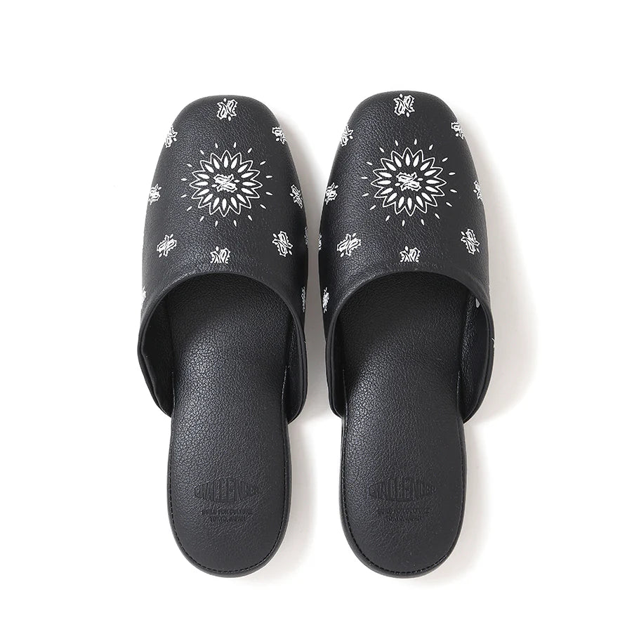 BANDANA SLIPPERS [2 COLORS]