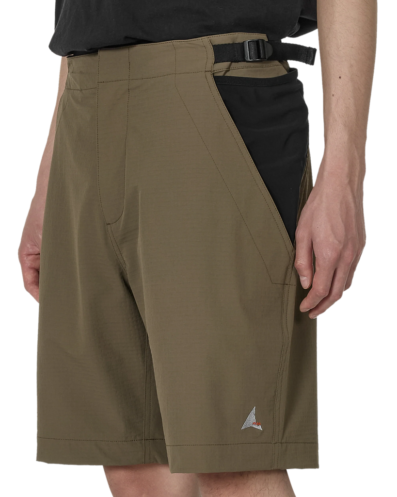 Sturdy Hiking Shorts