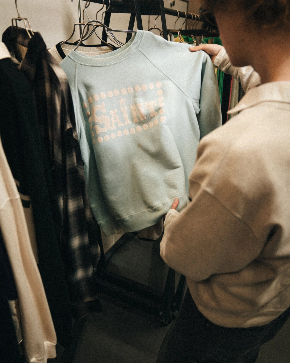 SM-MK1-0000-035/RAGLAN CRW N SWEAT/SAINT/SAXBLUE商品写真