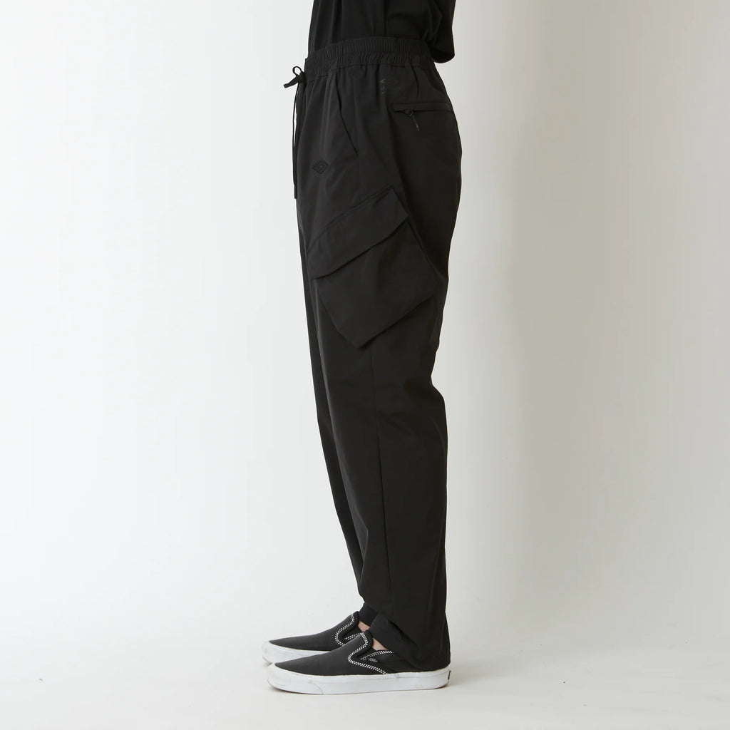 WM×UMBRO EASY CARGO PANTS