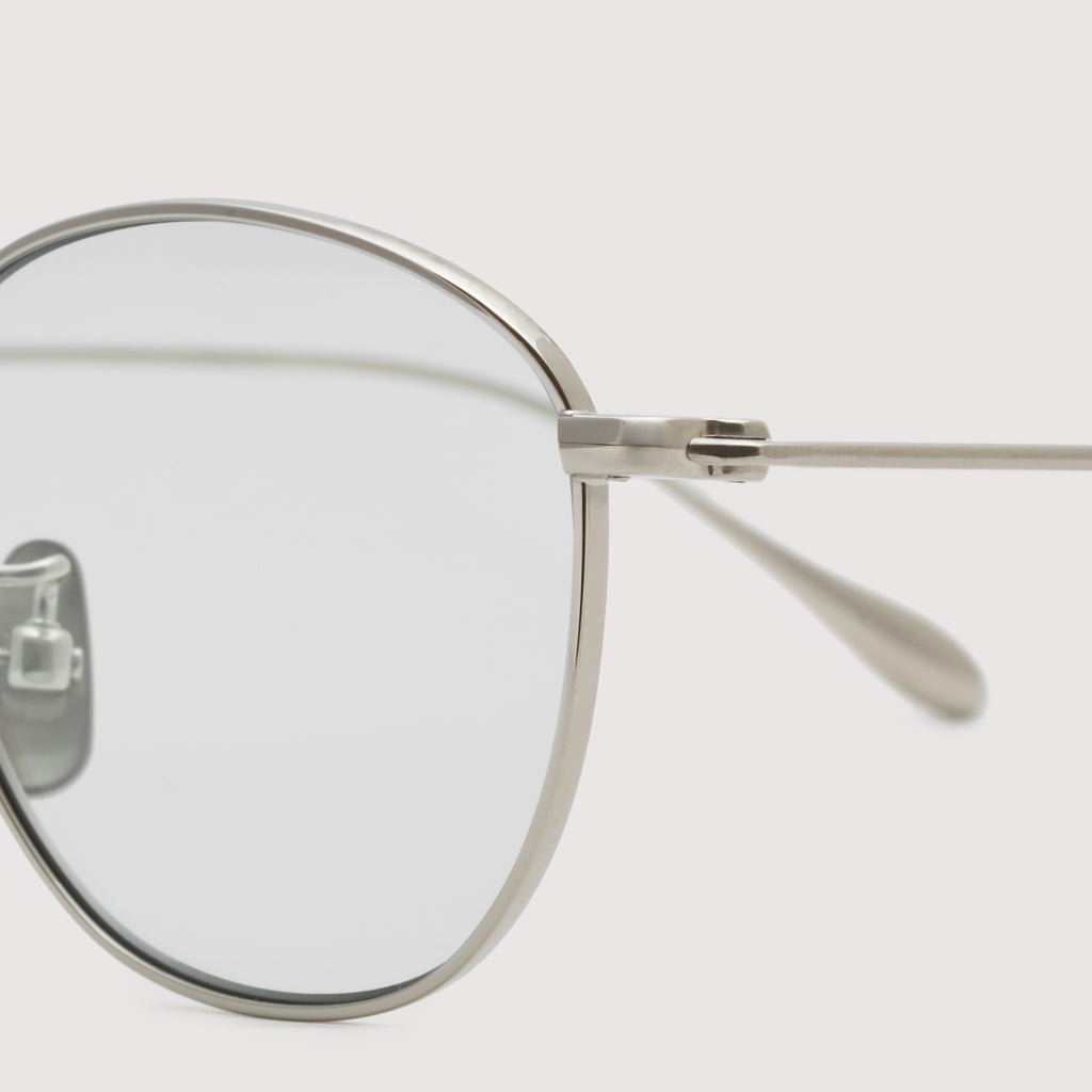 KOUGETSU #1 PLUTINUM SILVER × CLEAR to D.GREY（調光レンズ）