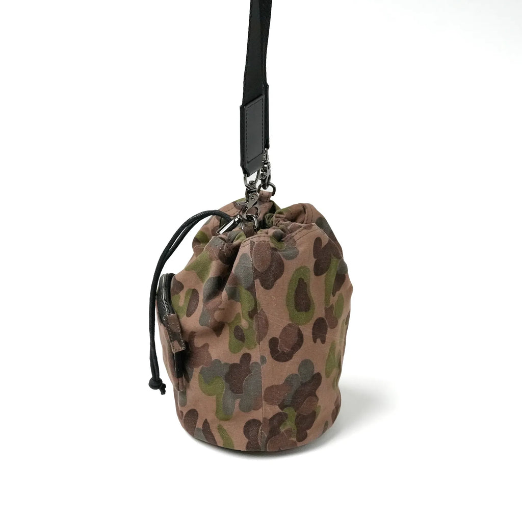 Kinchaku Shoulder with Military Tent Fabric [Material Selected by TOTO] *EXCLUSIVE