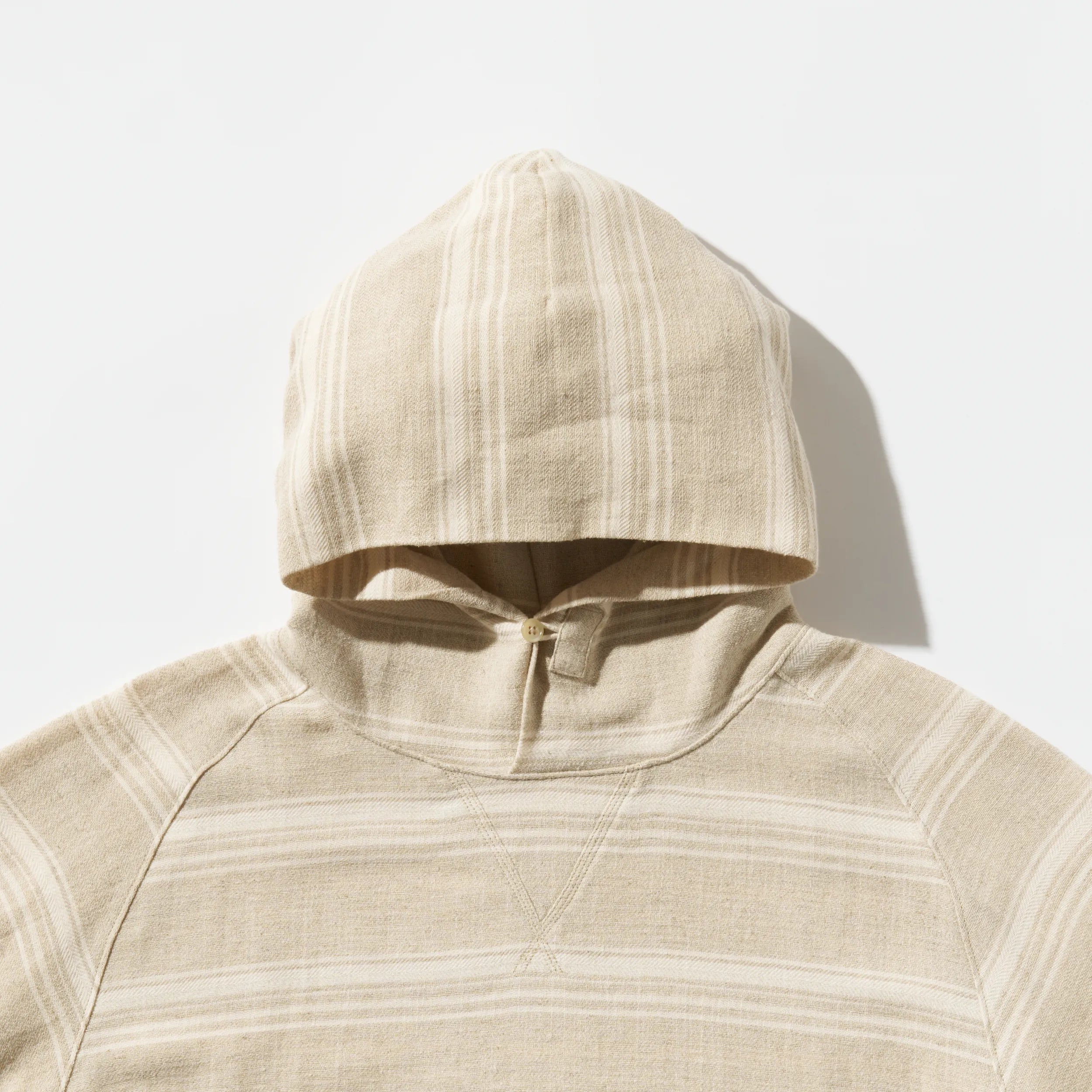 HOOD PULLOVER B