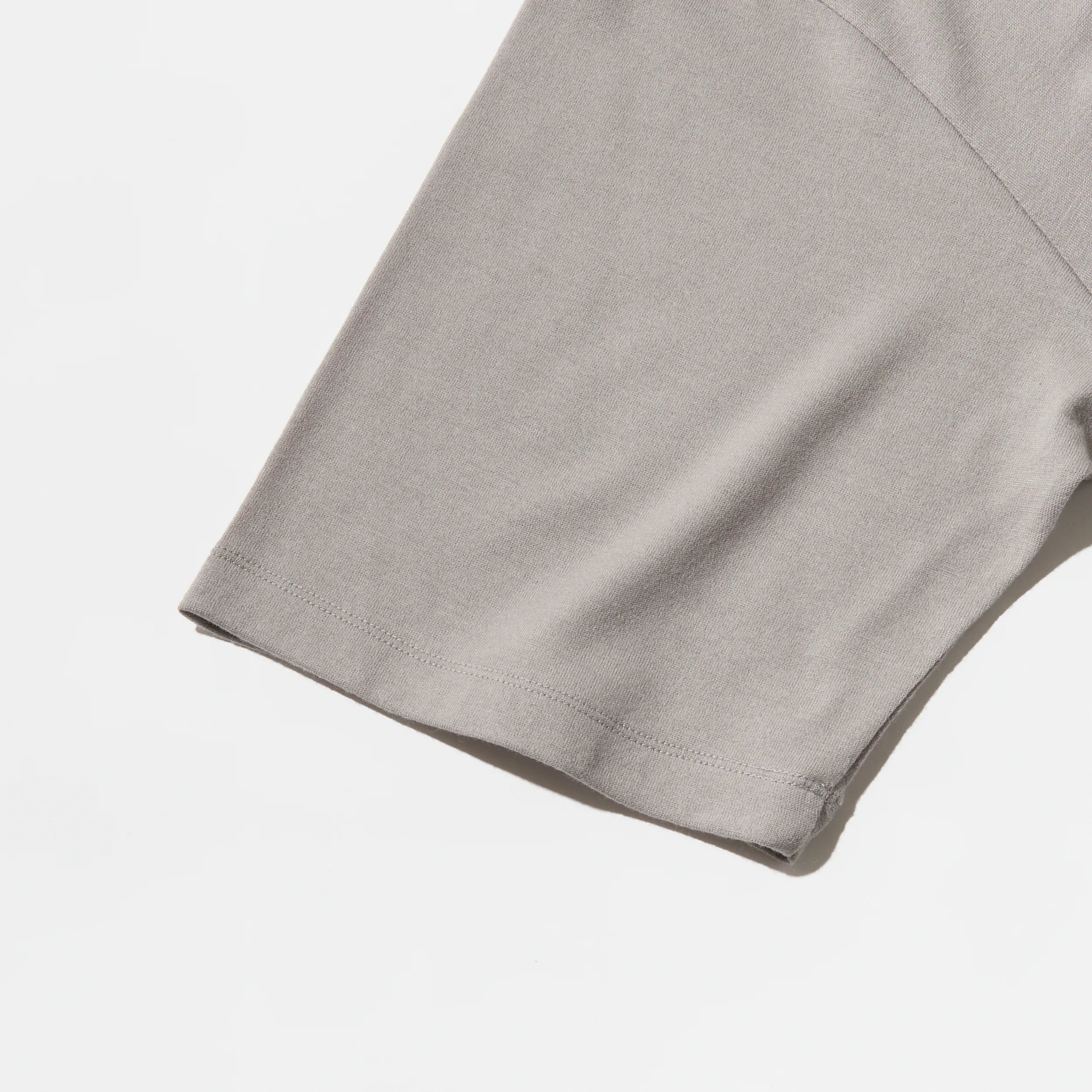 T SHIRT C [2 COLORS]
