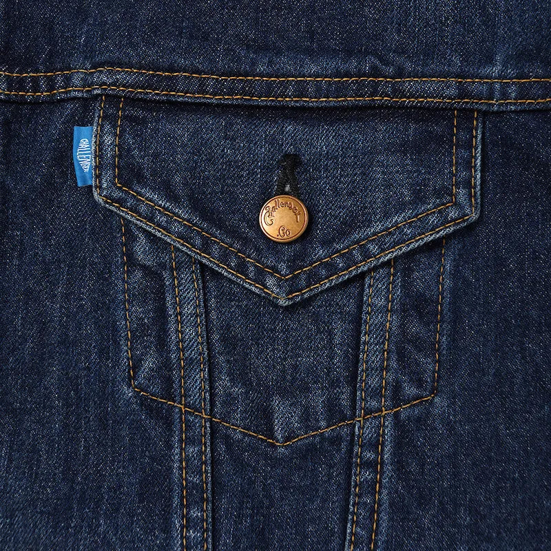 CLASSIC WASHED DENIM JACKET