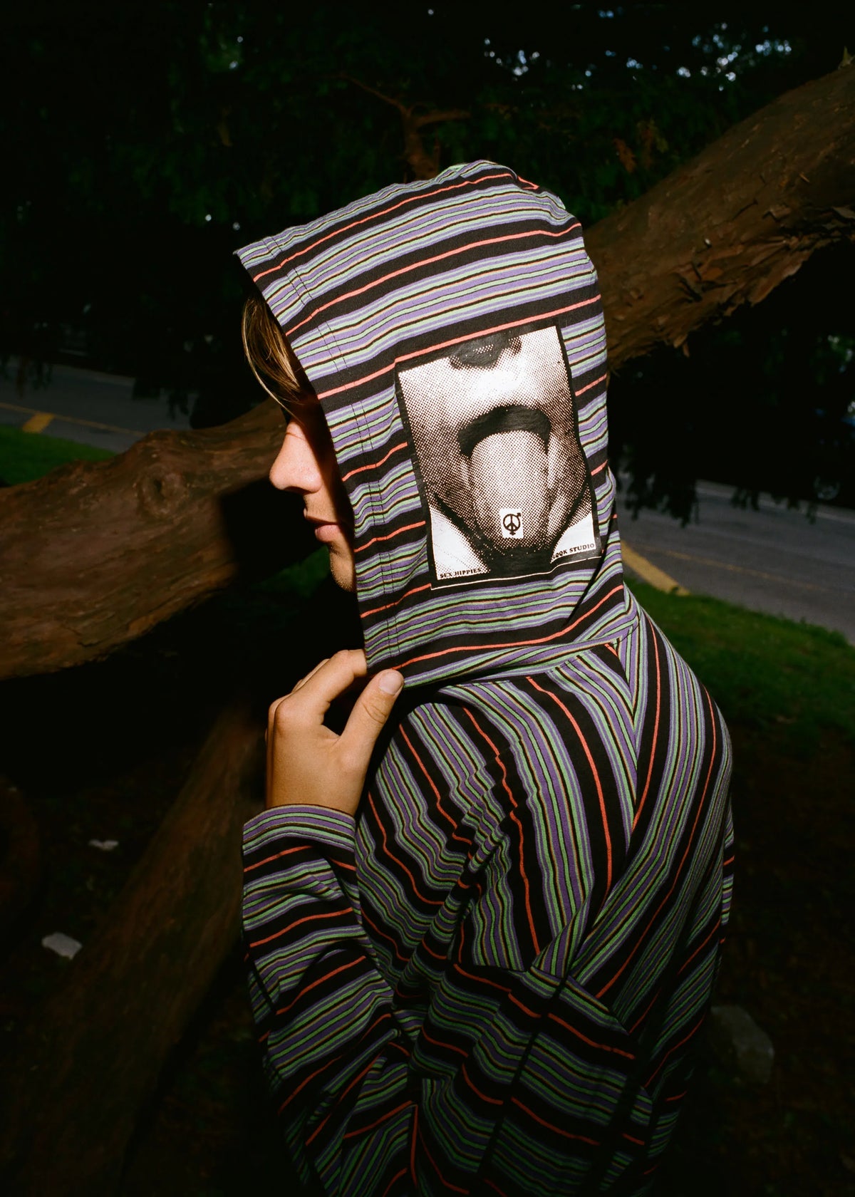MULTI BORDER HOODED L/S TEE / SEXHIPPIES