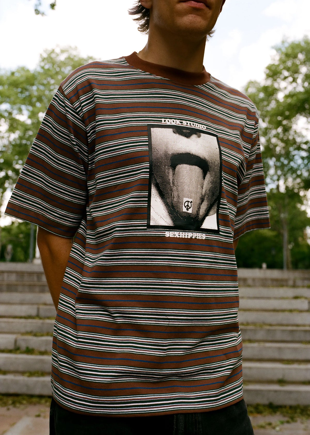 MULTI BORDER TEE