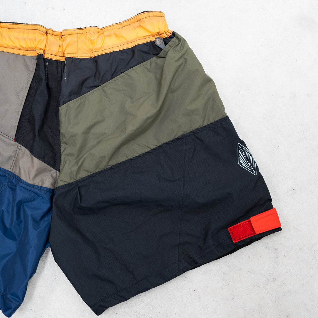 redad / Remake Outdoor Nylon SHORTS