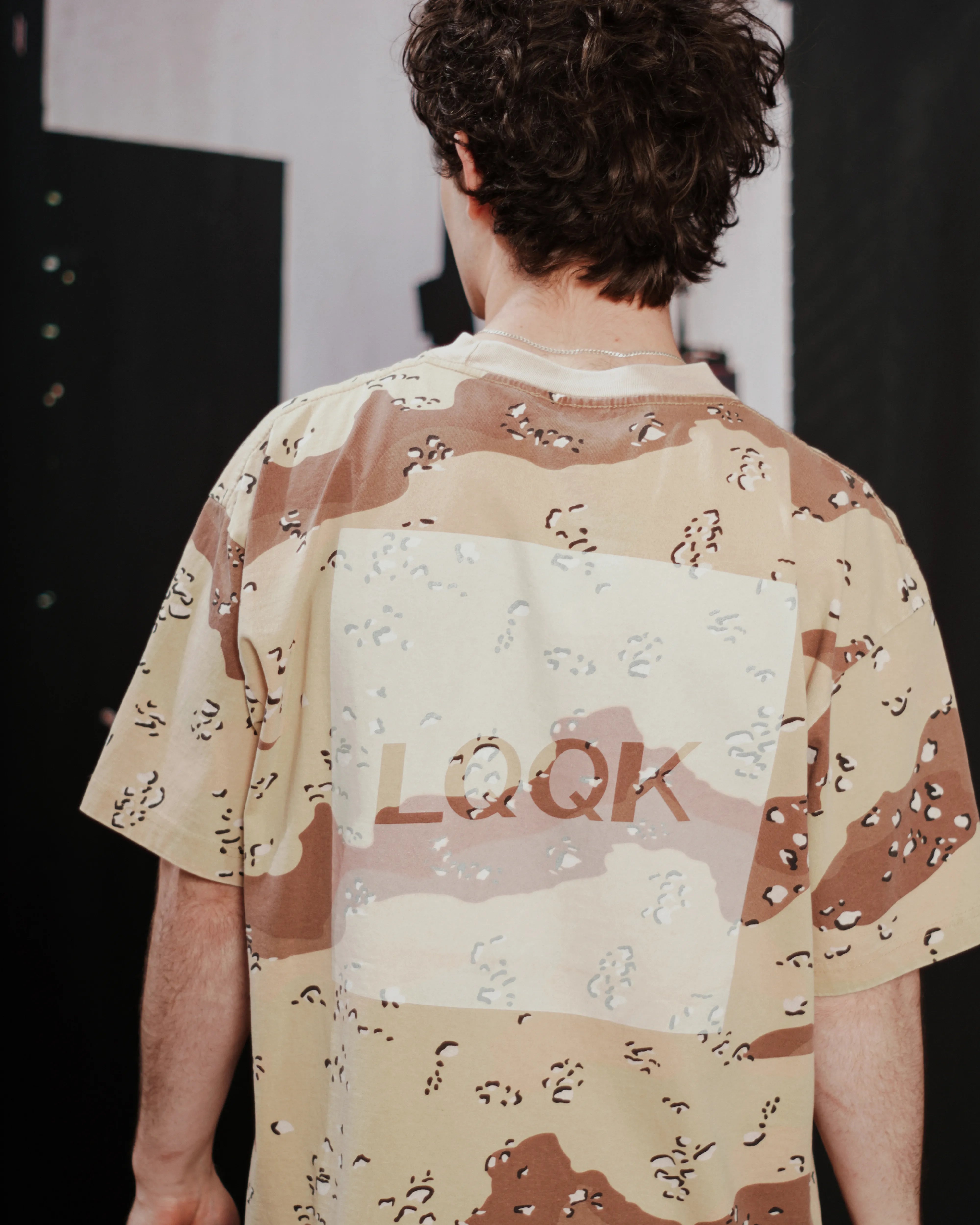 CAMO BOX LOGO TEE