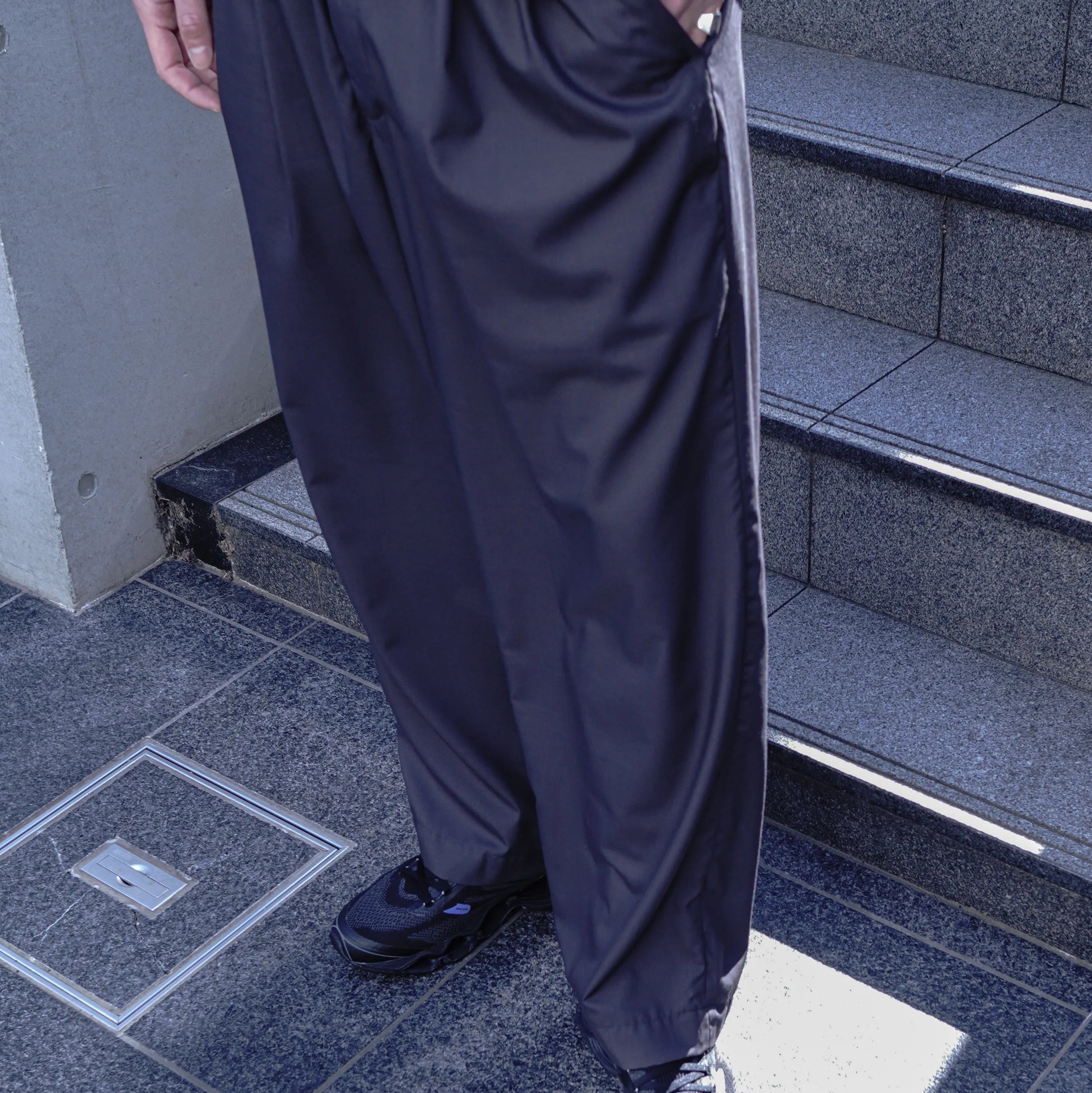 MONOLITH EZ SLACKS