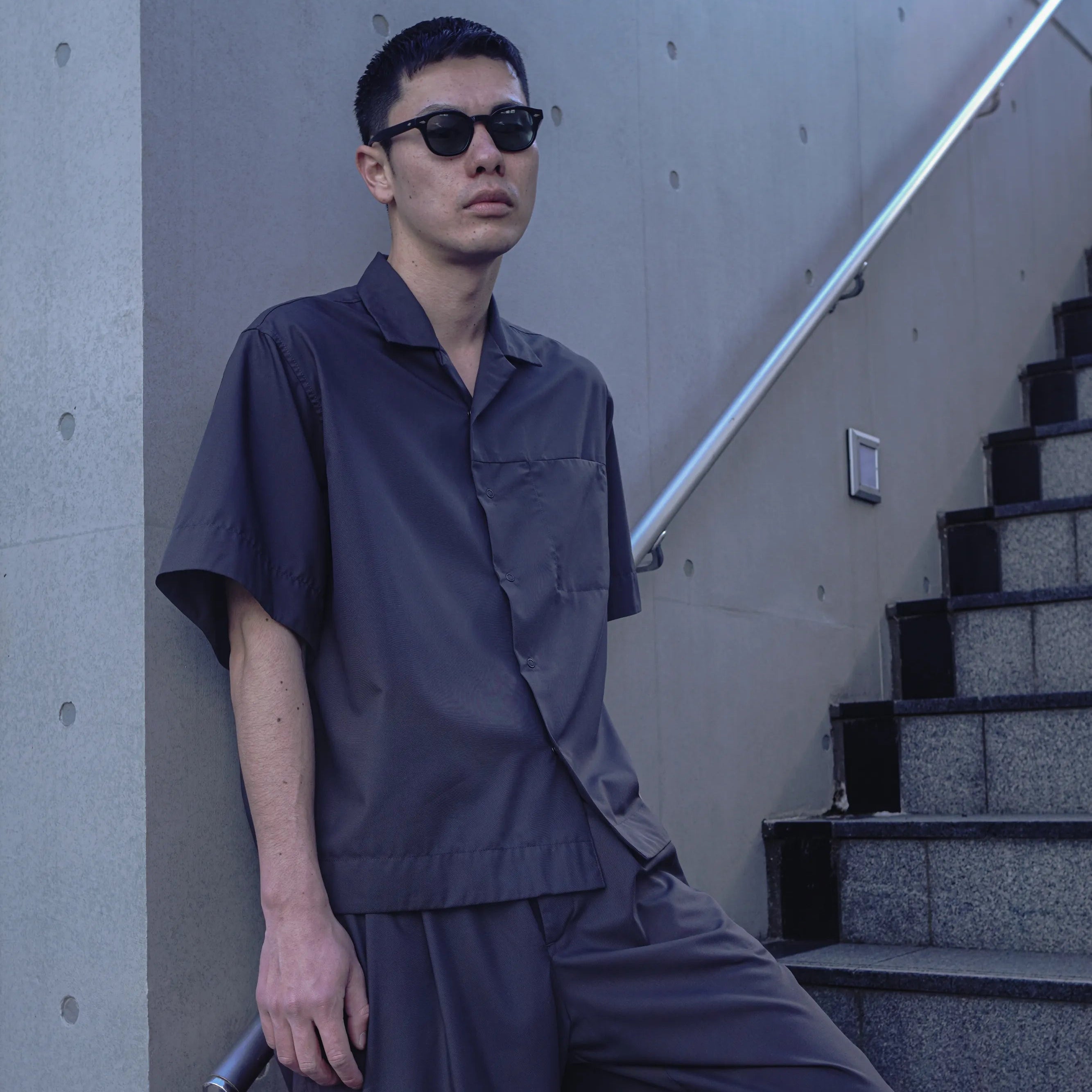 MONOLITH HALF SLEEVE SHIRT