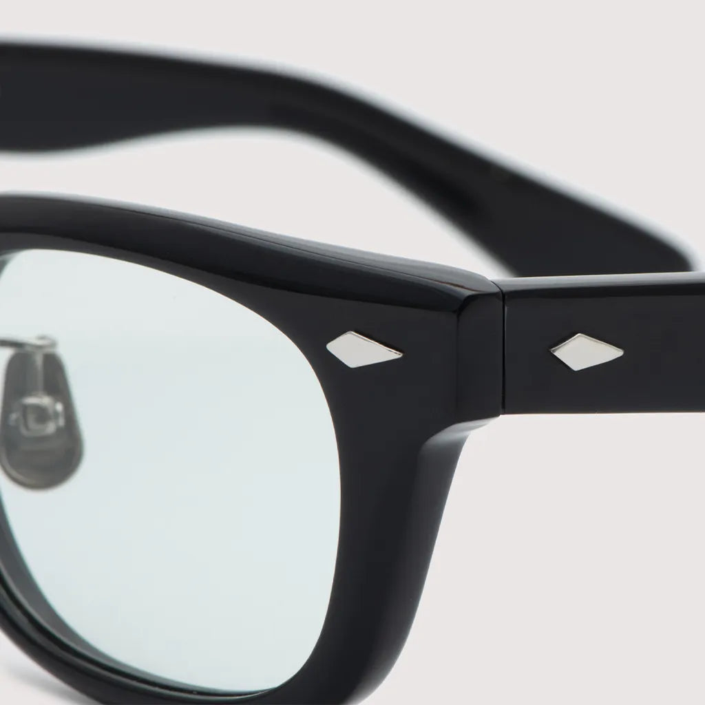 ONDA #1 GLOSS BLACK × GREY GREEN to D.GREY