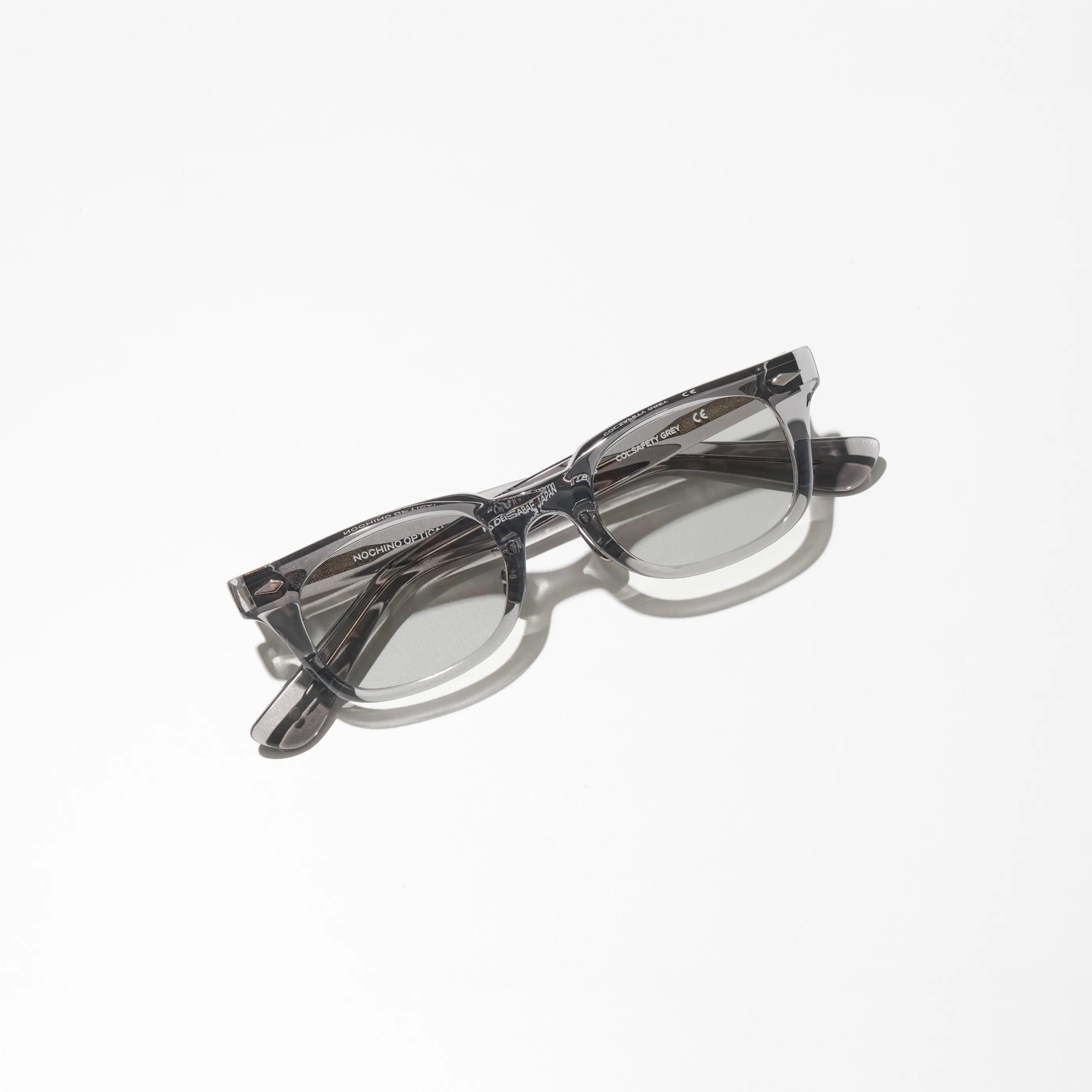 ONDA #3 SAFETY GREY × GREY GREEN to D.GREY