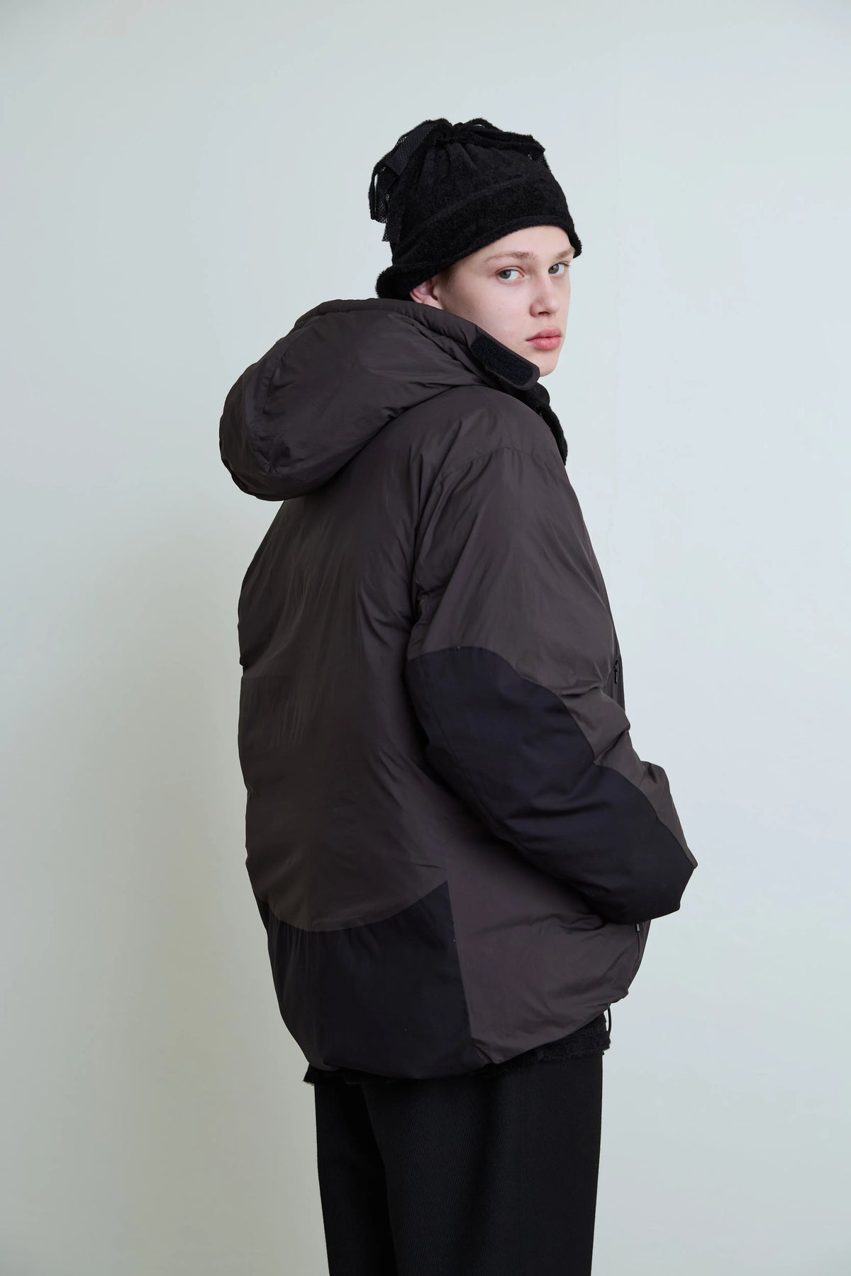 ORGANIZED HOODED PADDED BLOUSON / NYLON TAFFETA