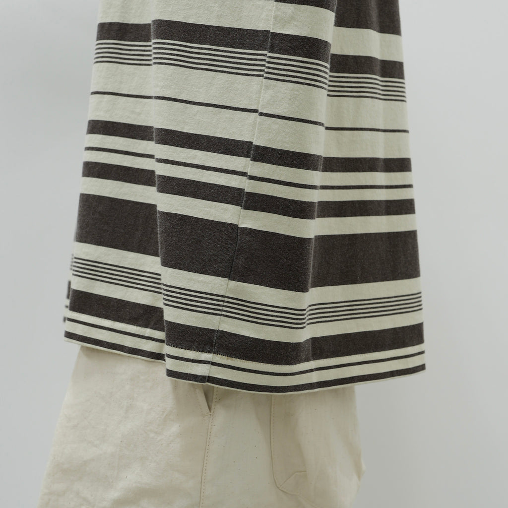 IRREGULAR BORDER L/S T