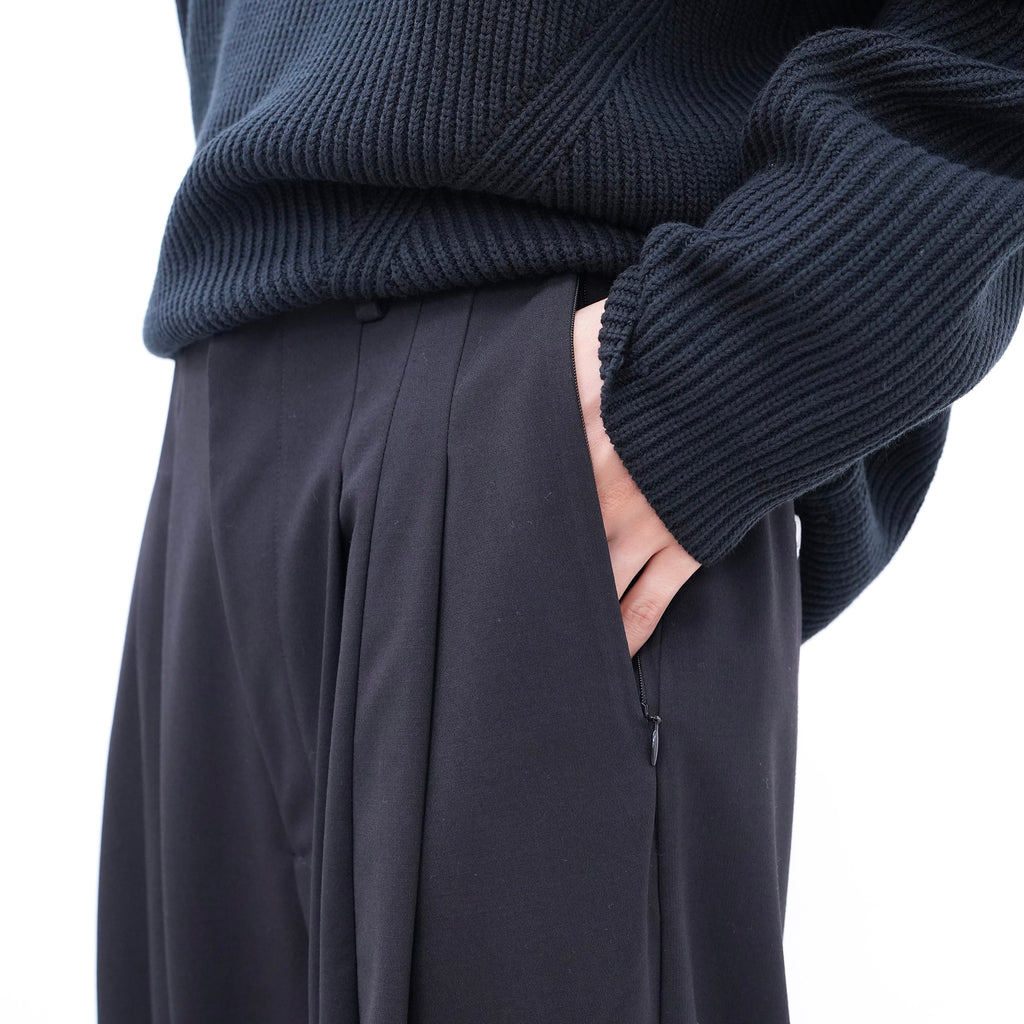 2 Tuck Wide Trousers [2 COLORS]