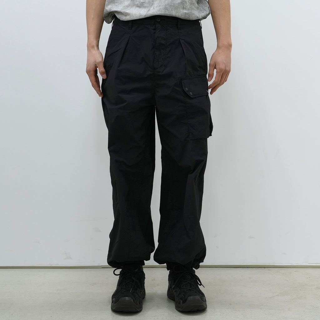 WIDE ARMY PANTS