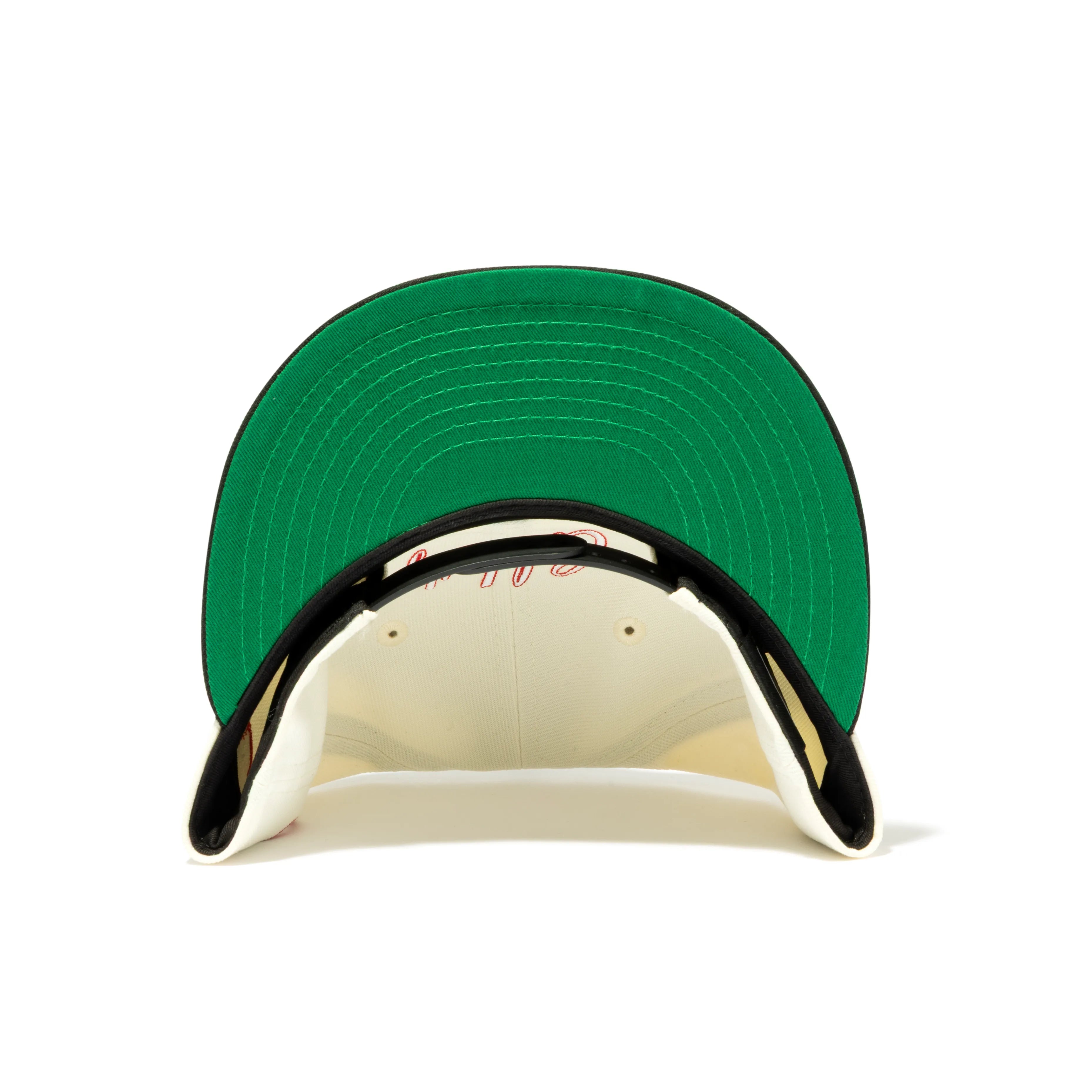 SM-MK8-0000-C22/NE_CAP/CELEBRITY/WHITE