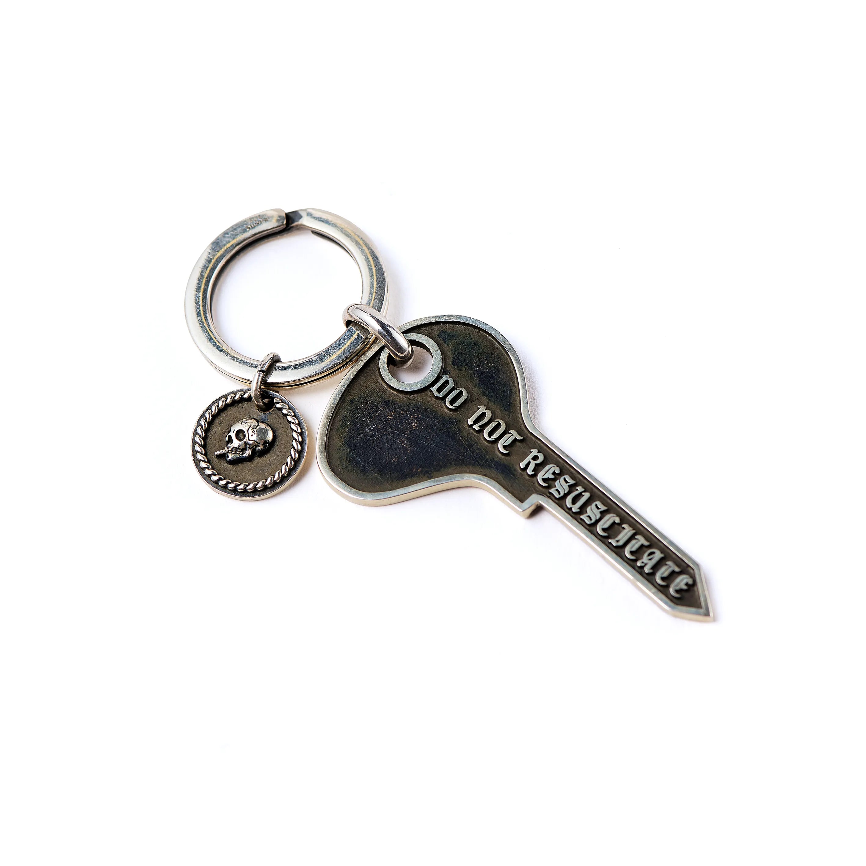 SM-HR8-0000-C74/STHD . SILVER KEYHOLDER/SILVER