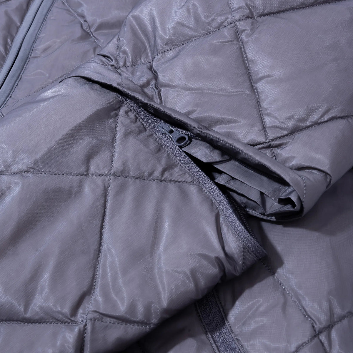 BASE LT DOWN ZIP JACKET