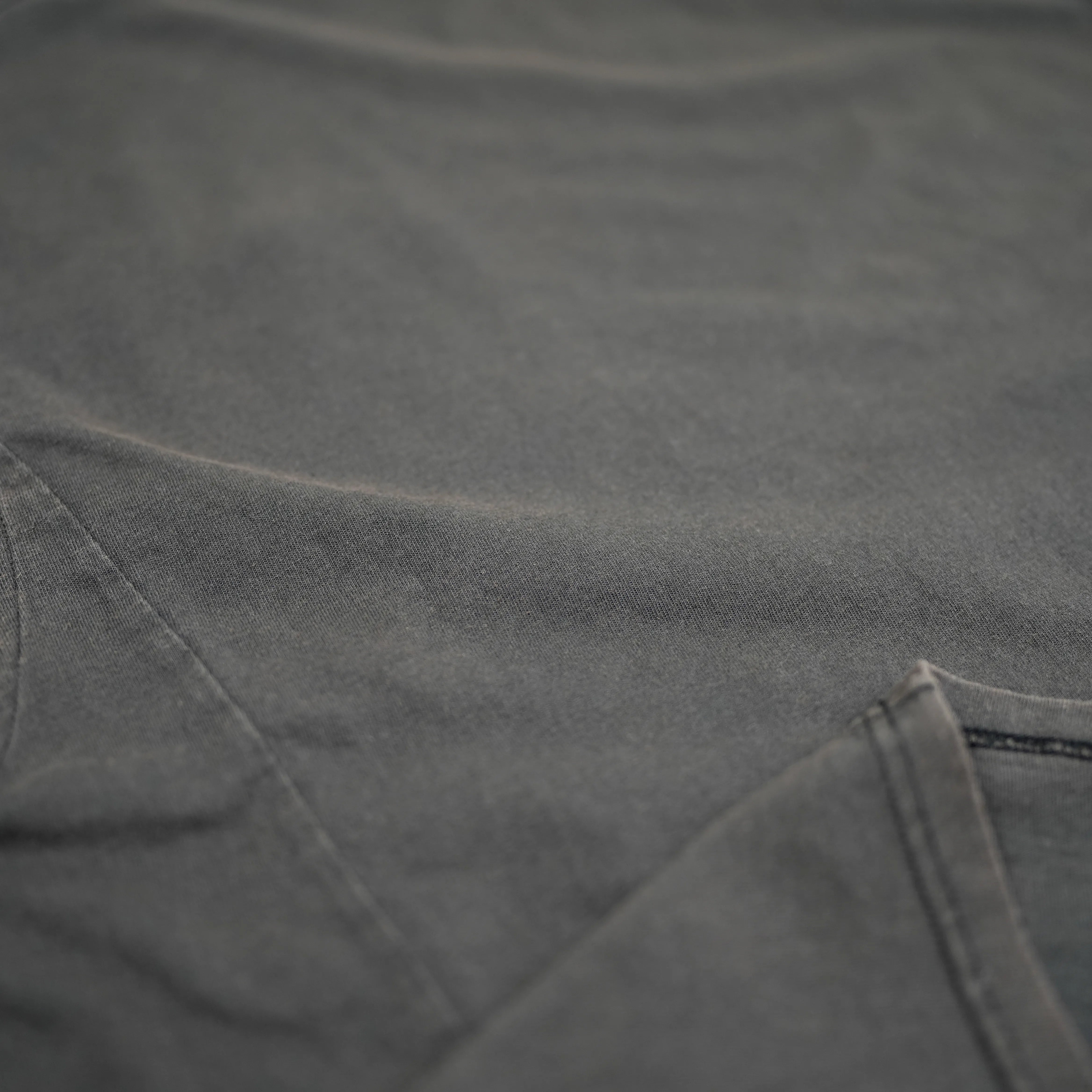REVERSIBLE LOOSE FIT NO SLEEVE TEE : FADED