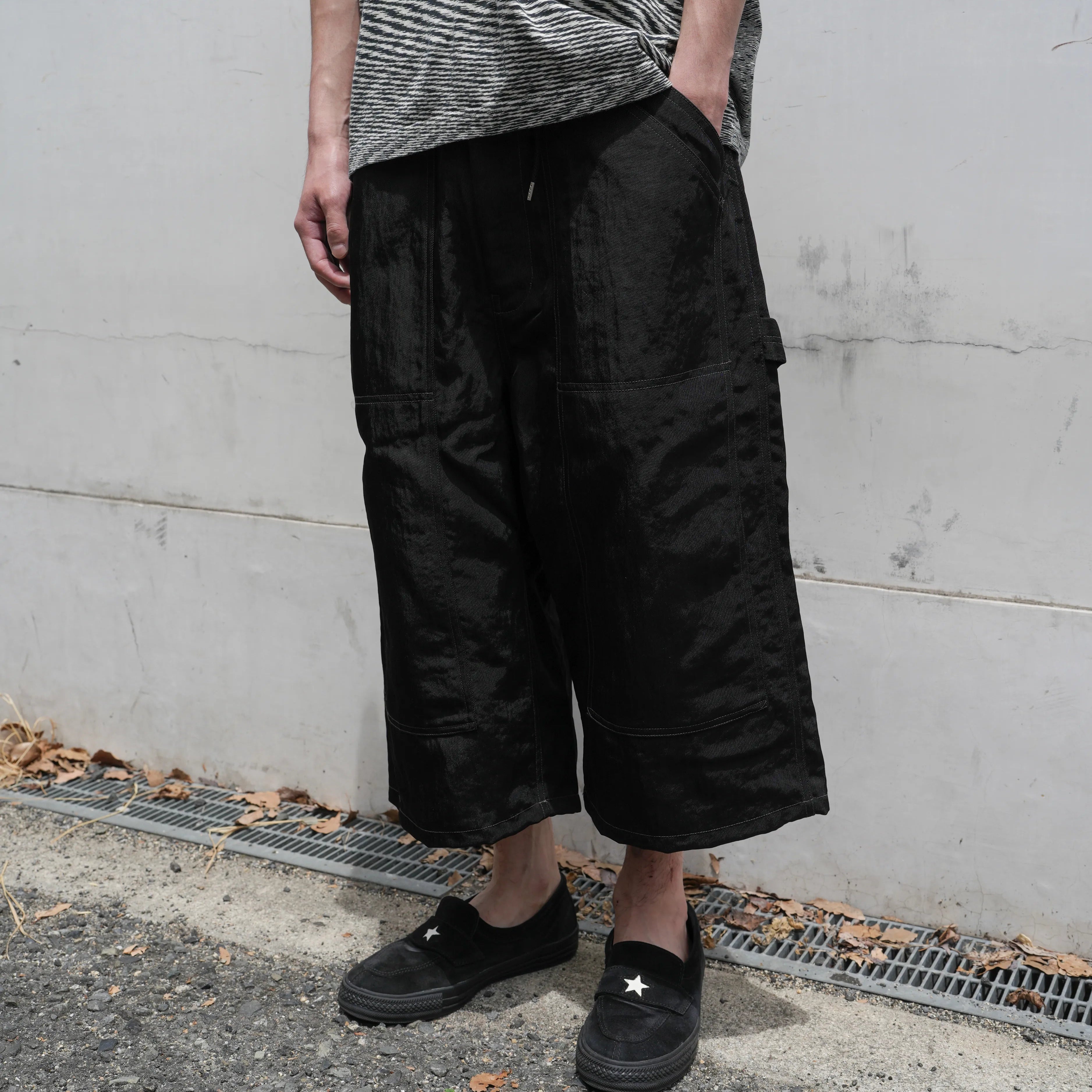 HEAVY NYLON DOUBLE-KNEE CROPPED