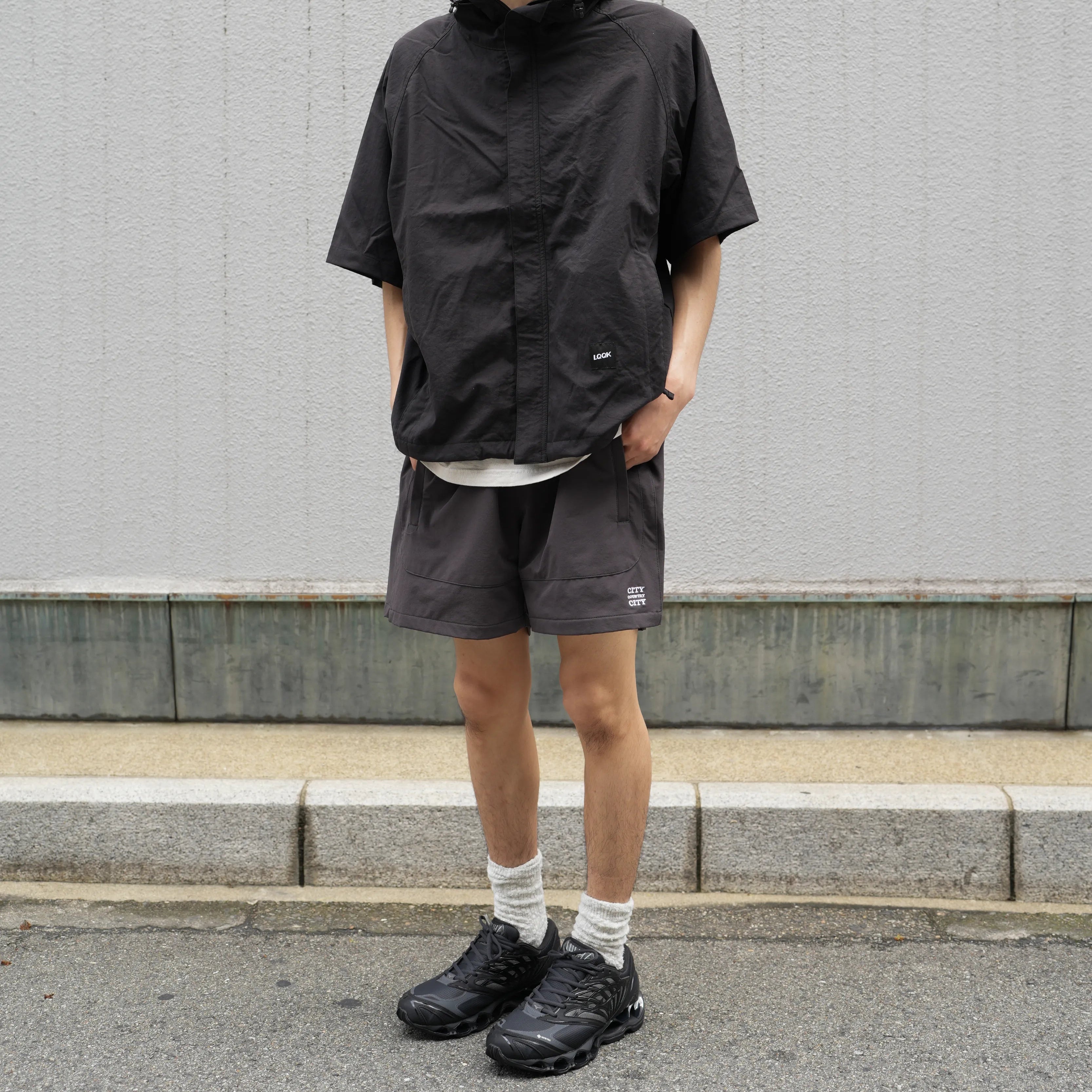 EMBROIDERD LOGO STRECH NYLON EASY SHORTS