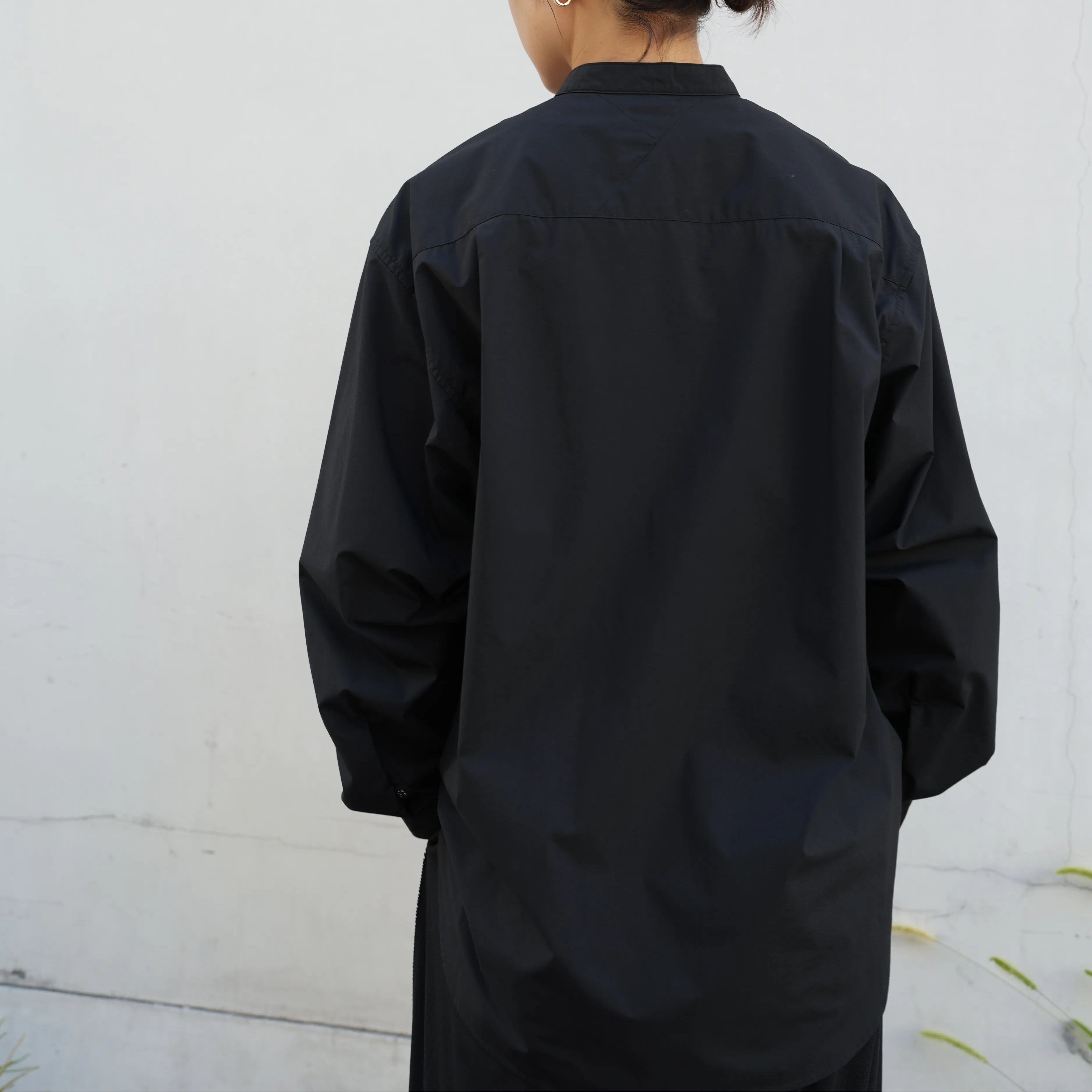 WIDE GUSSET SLEEVE SHIRT