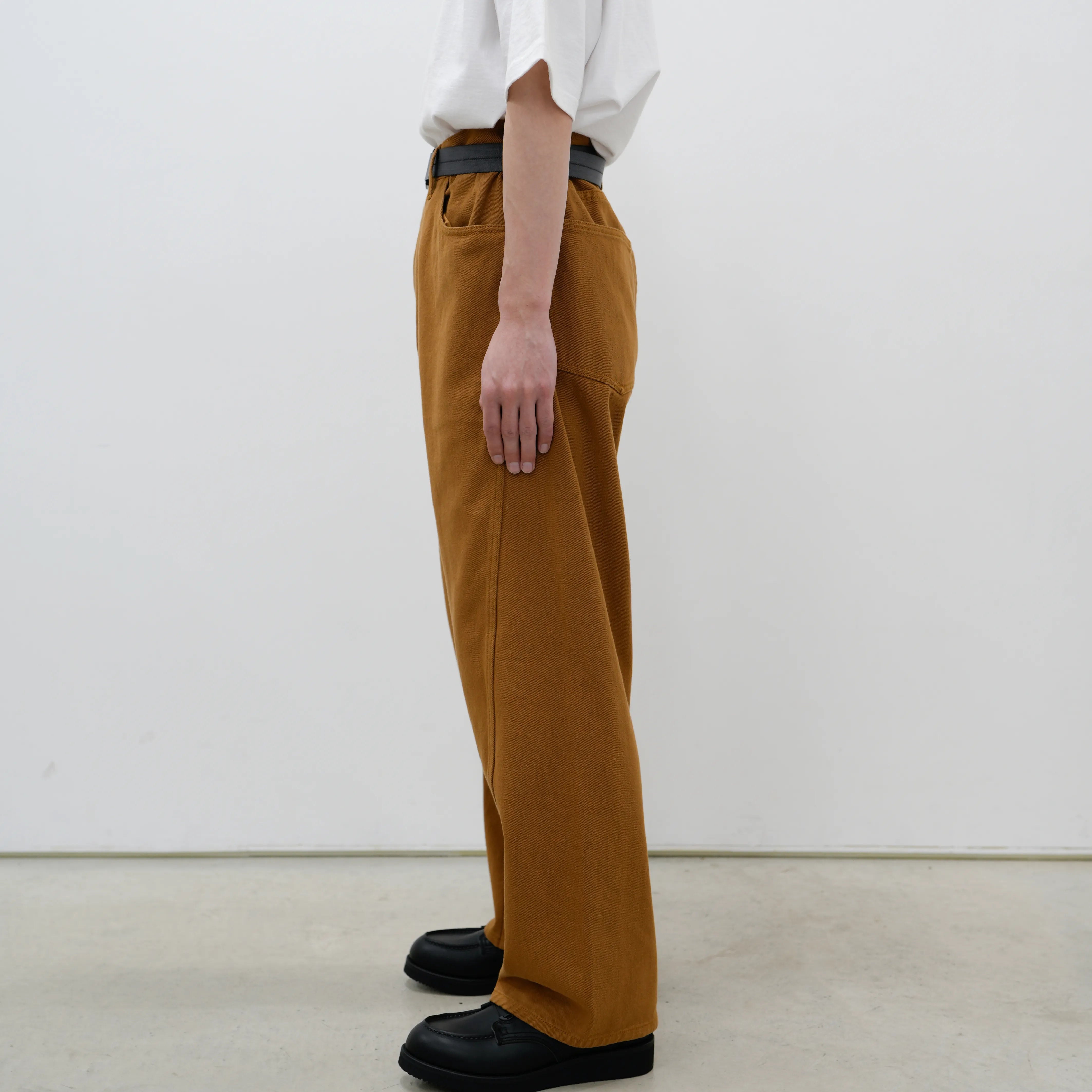 TWISTED JEANS