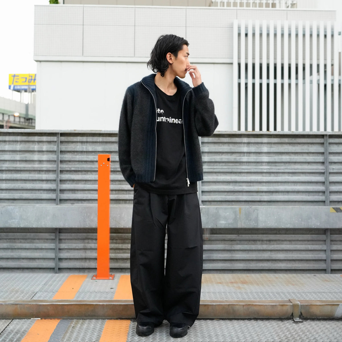 NYLON CURVE PANTS