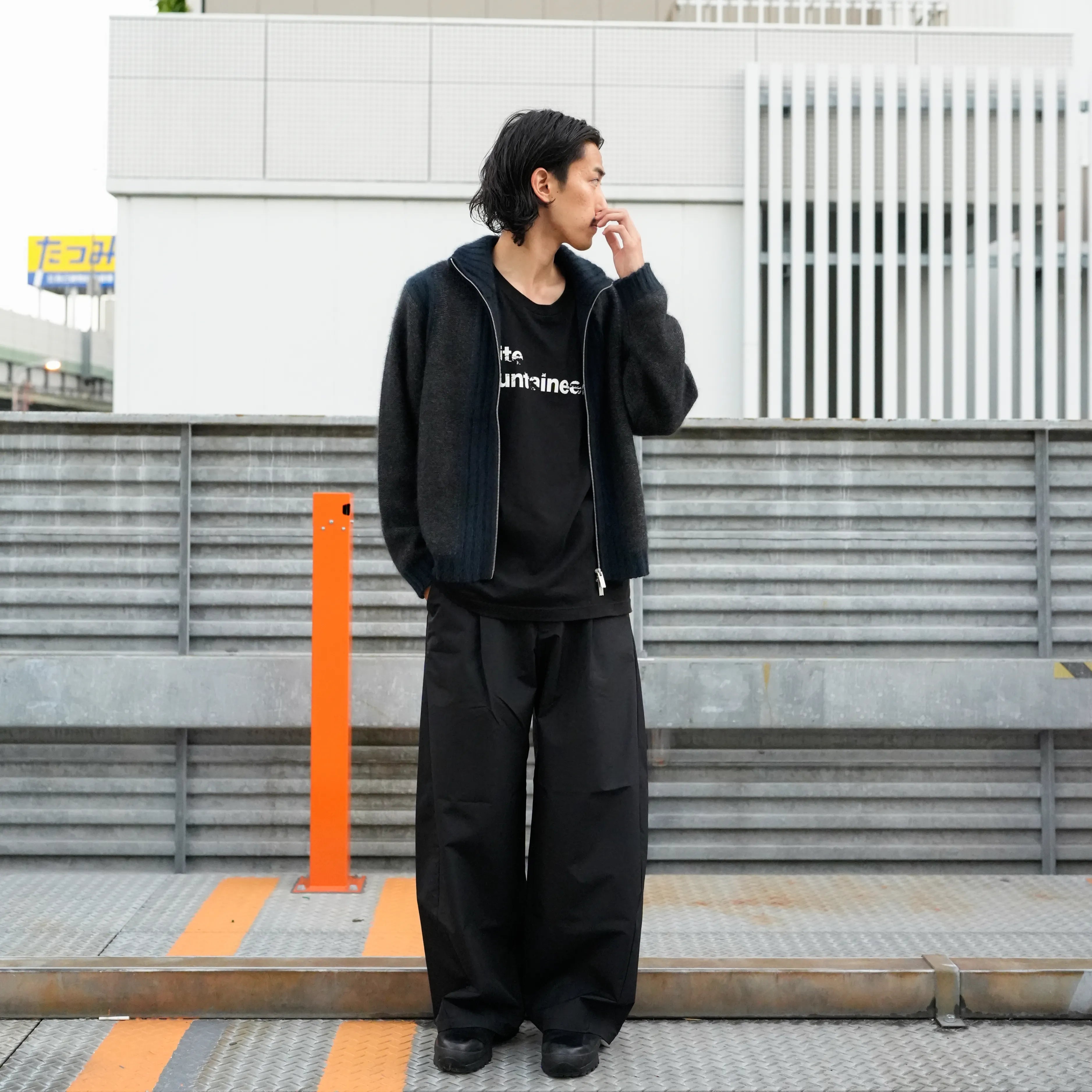 NYLON CURVE PANTS