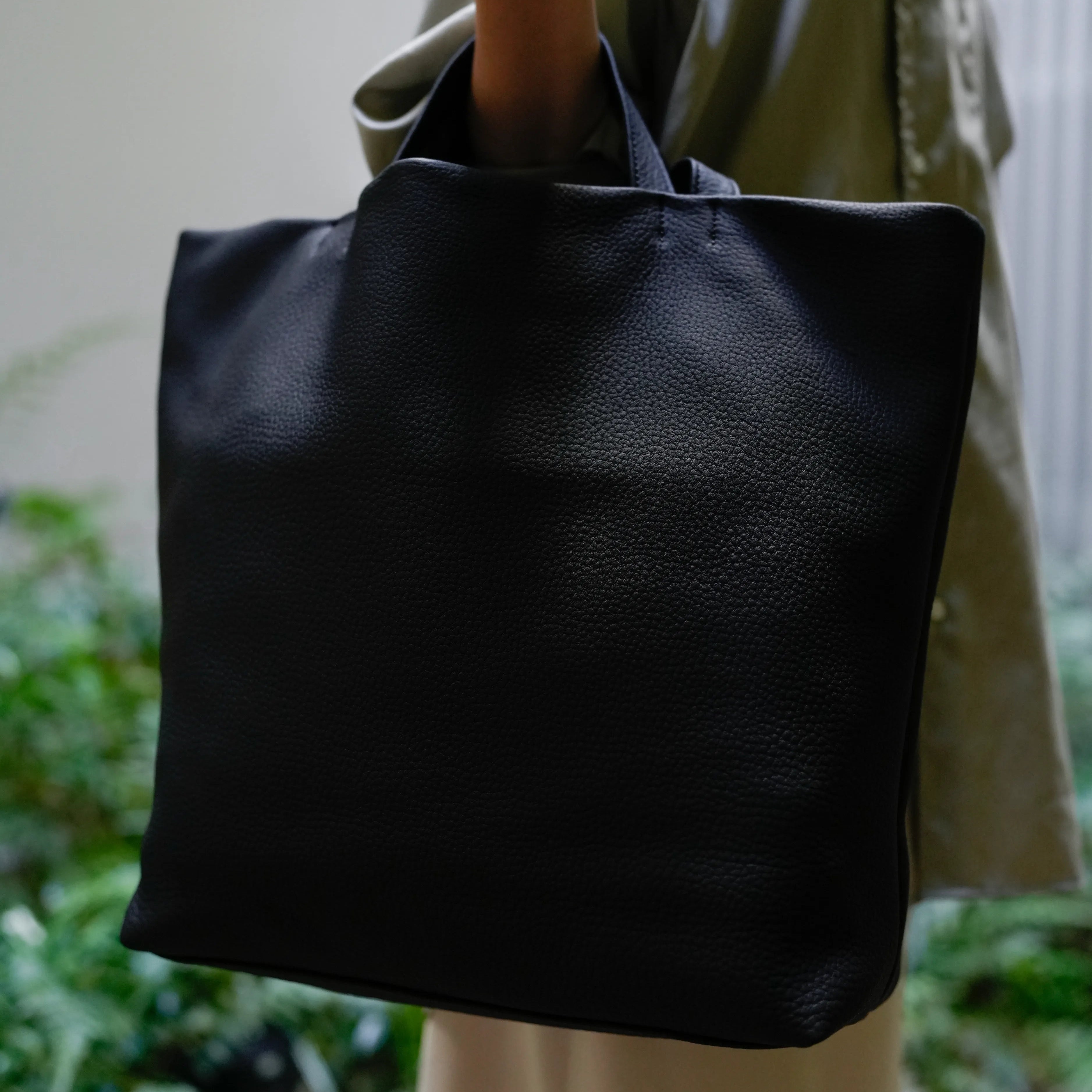 EO SHRINK MERCH TOTE BAG