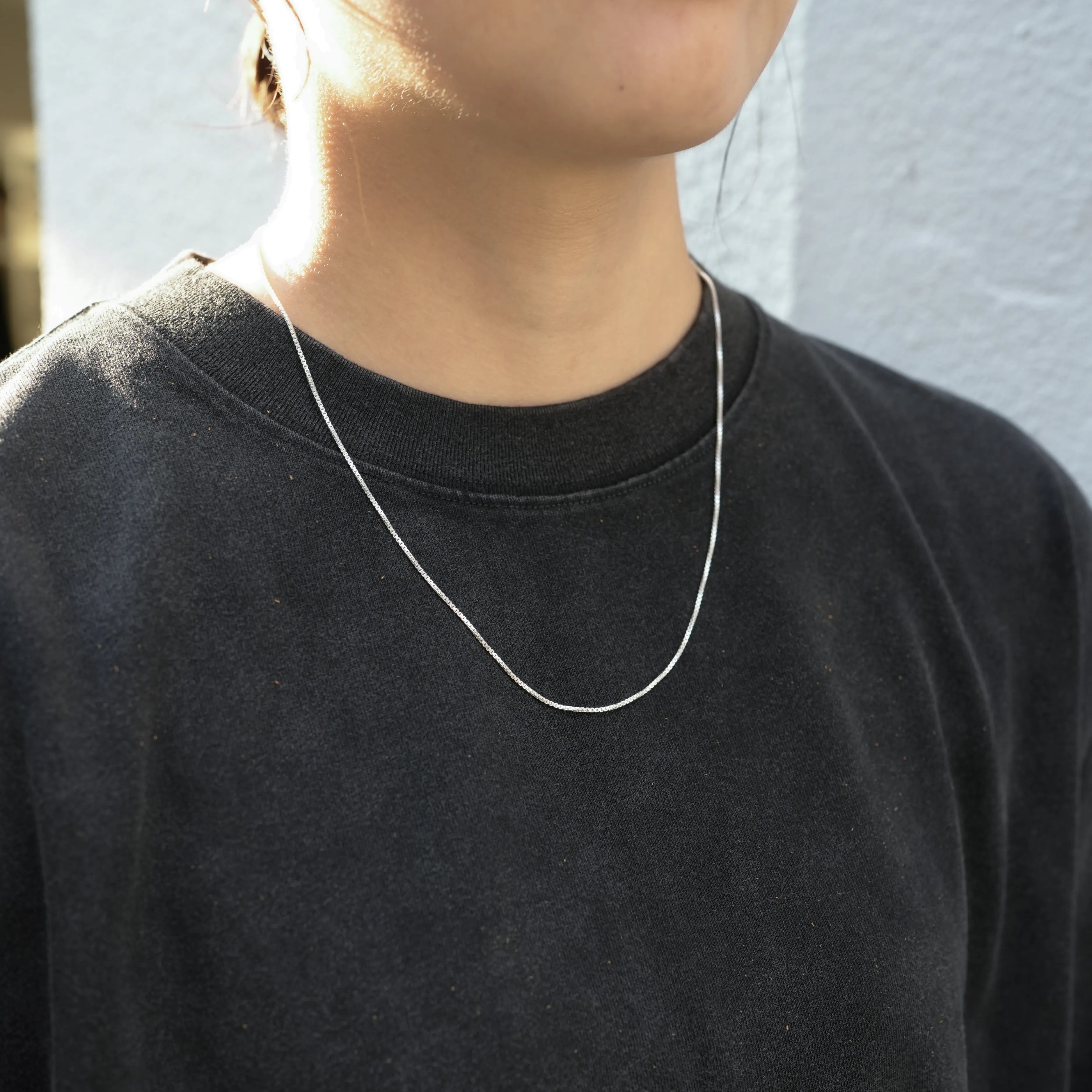 TWNKL NECKLESS 1.0