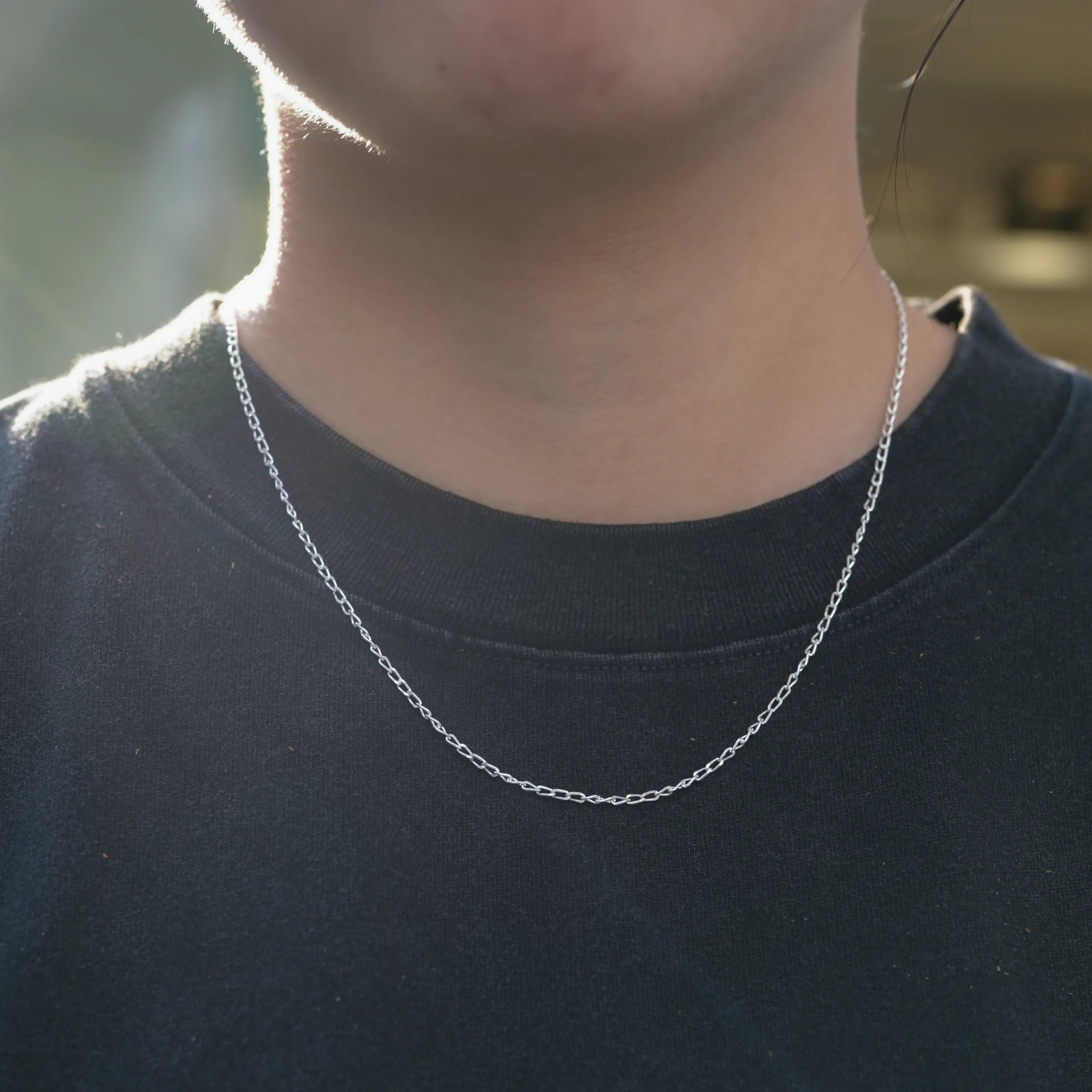 TWNKL RCT NECKLESS