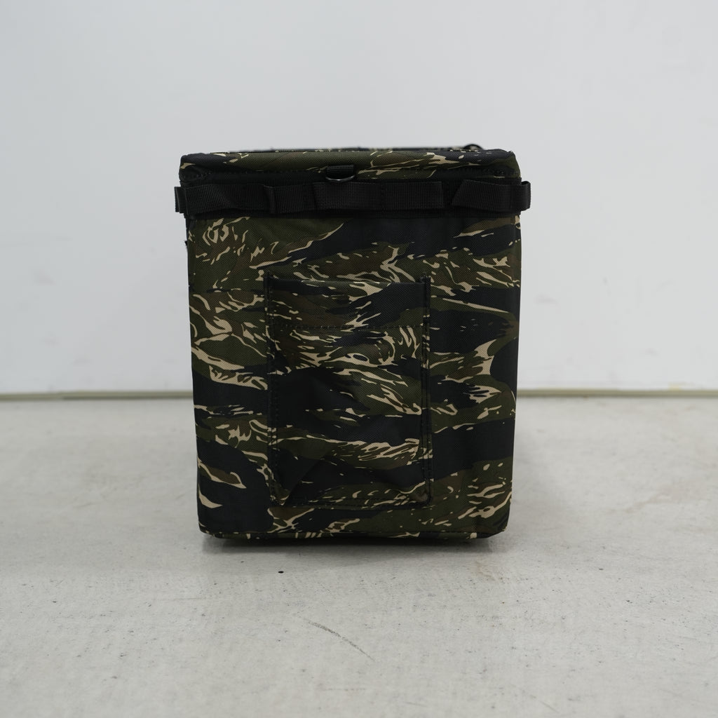 WHATNOT / ONE TOUCH BUCKET TIGER CAMO