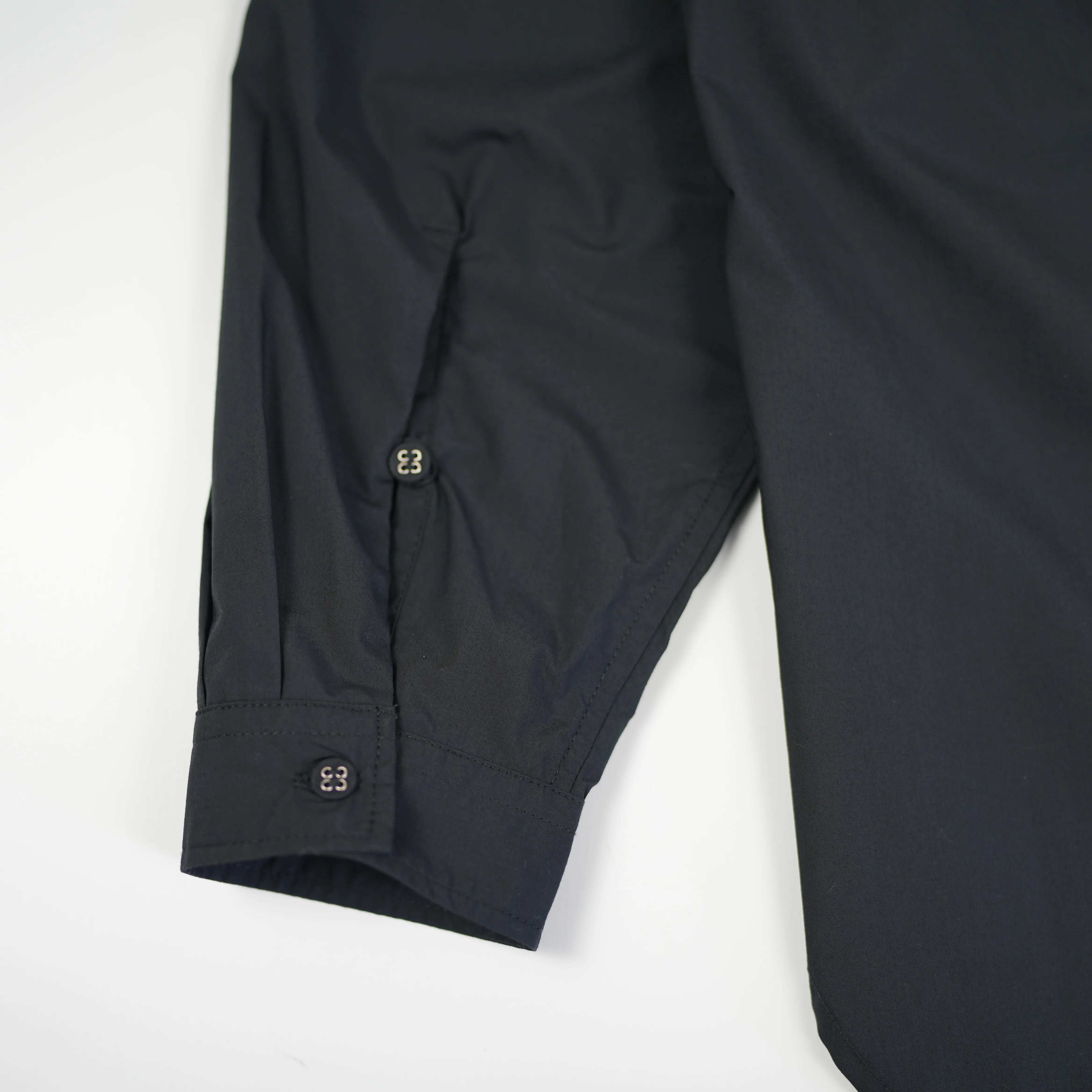 WIDE GUSSET SLEEVE SHIRT