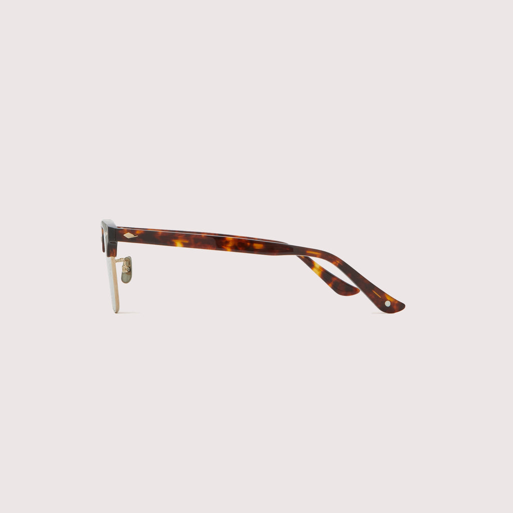 YUGEN #3 RICH AMBER & CHAMPAGNE GOLD × GREY GREEN to D.GREY（調光レンズ）