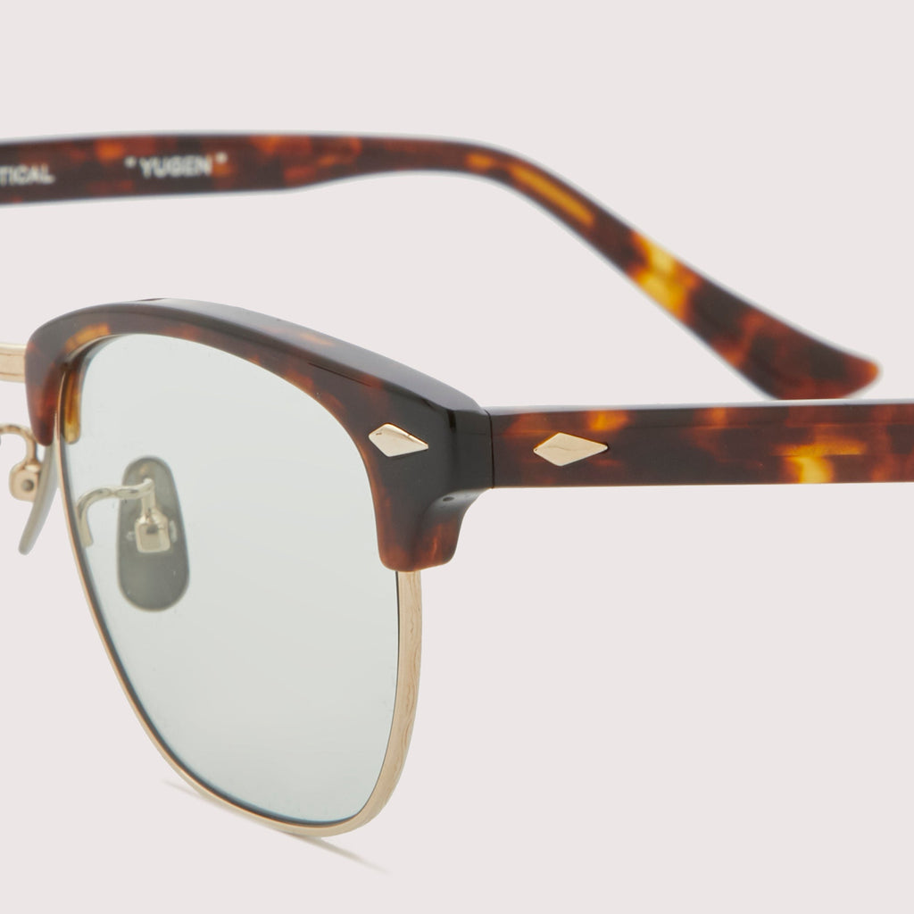 YUGEN #3 RICH AMBER & CHAMPAGNE GOLD × GREY GREEN to D.GREY（調光レンズ）