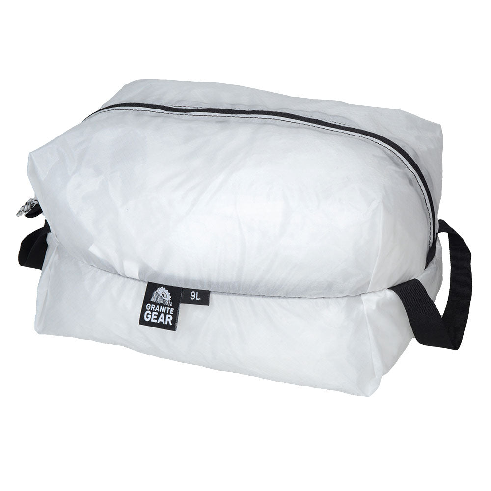 GRANITE GEAR / WHITE AIR ZIPSACK（2size）