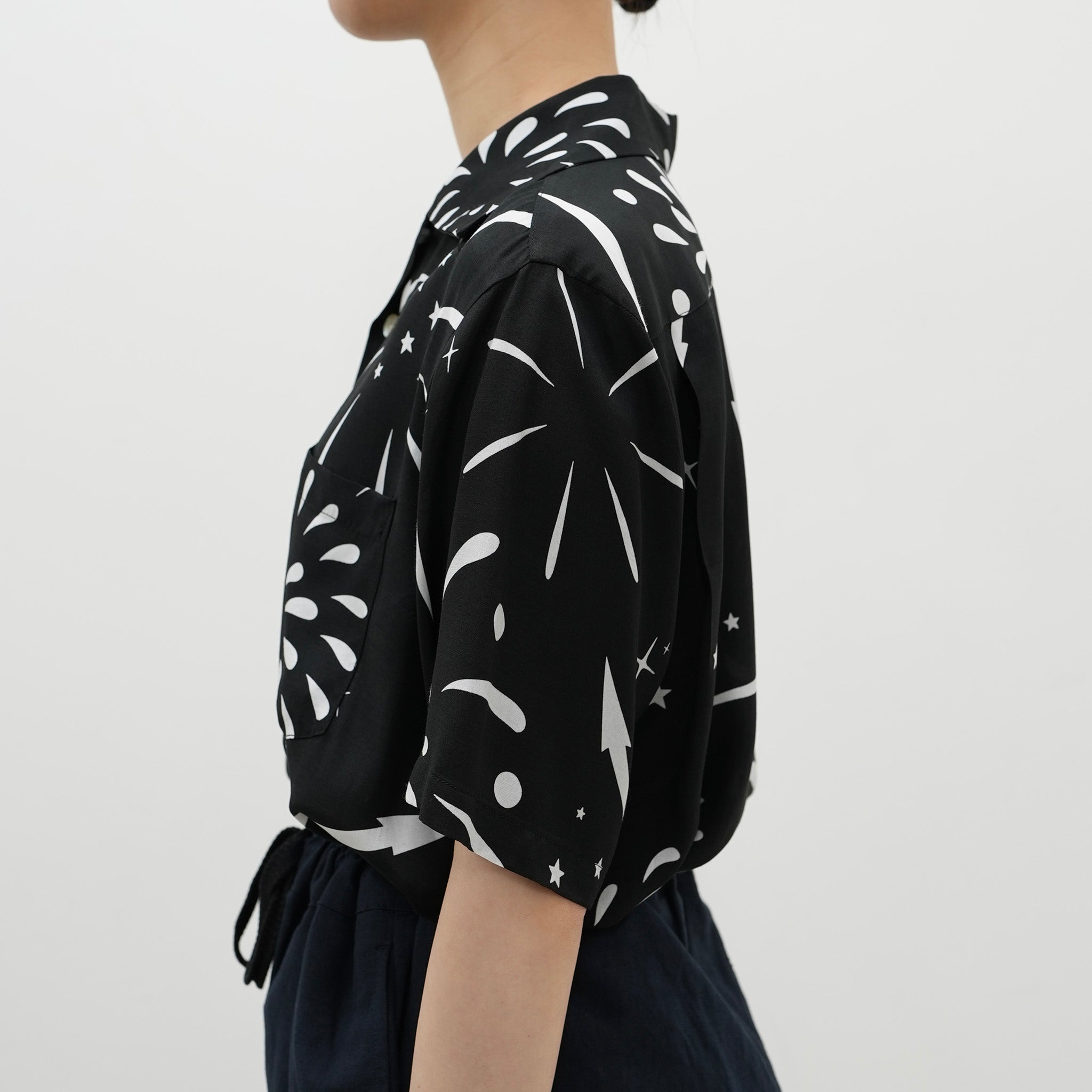 HANABI S/S SHIRTS - BLACK