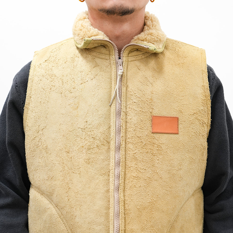 MOUTON RETRO PILE VEST