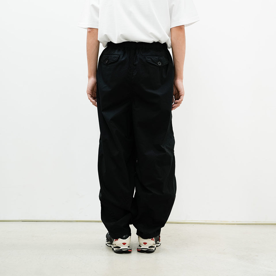 Garment Dyed Typewriter Parachute Pants [GM251-40090B] | THE