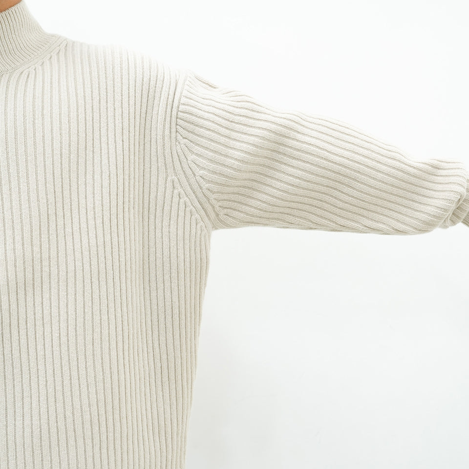 RIBBED BAGGY SWEATER [2 COLORS]